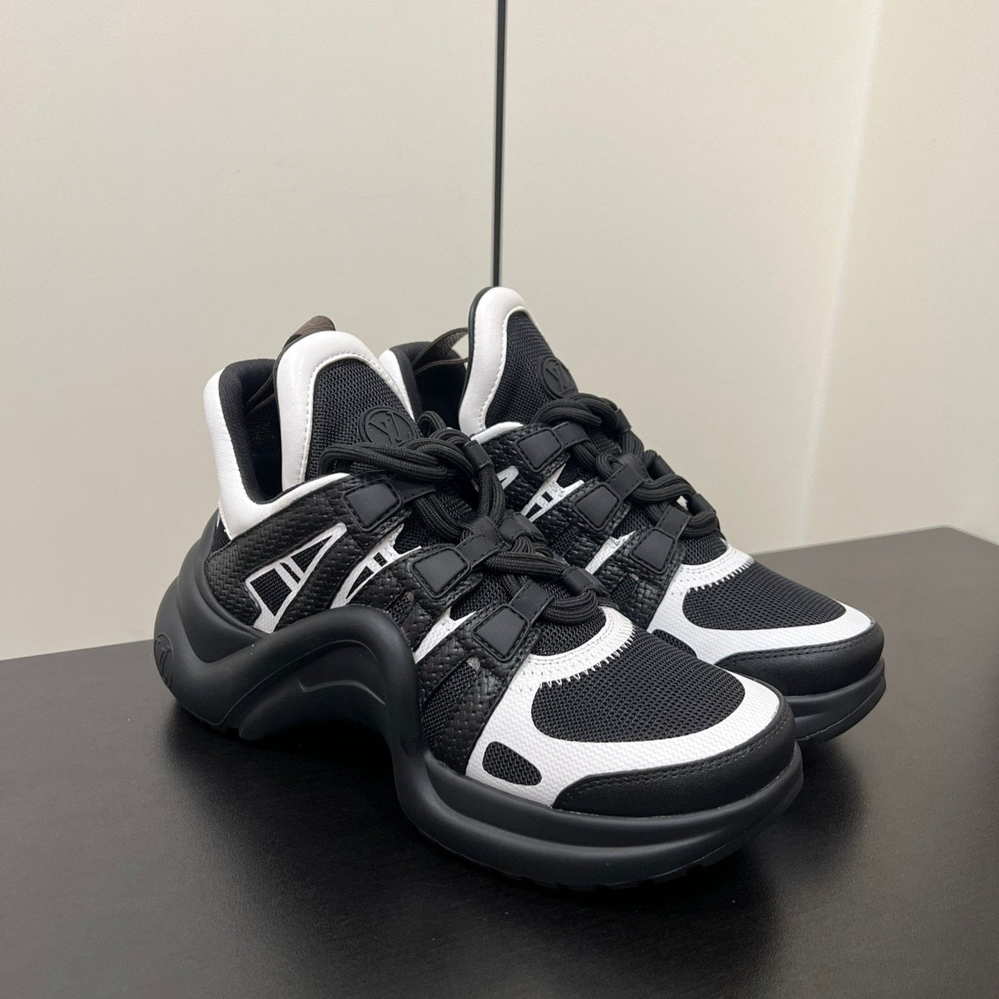 LV Archlight Sneaker 50mm Black Mix White Fabric