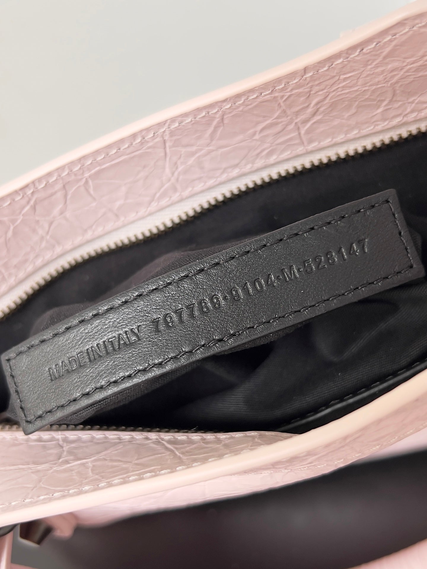 Balenciaga Le City classics bag light pink leather