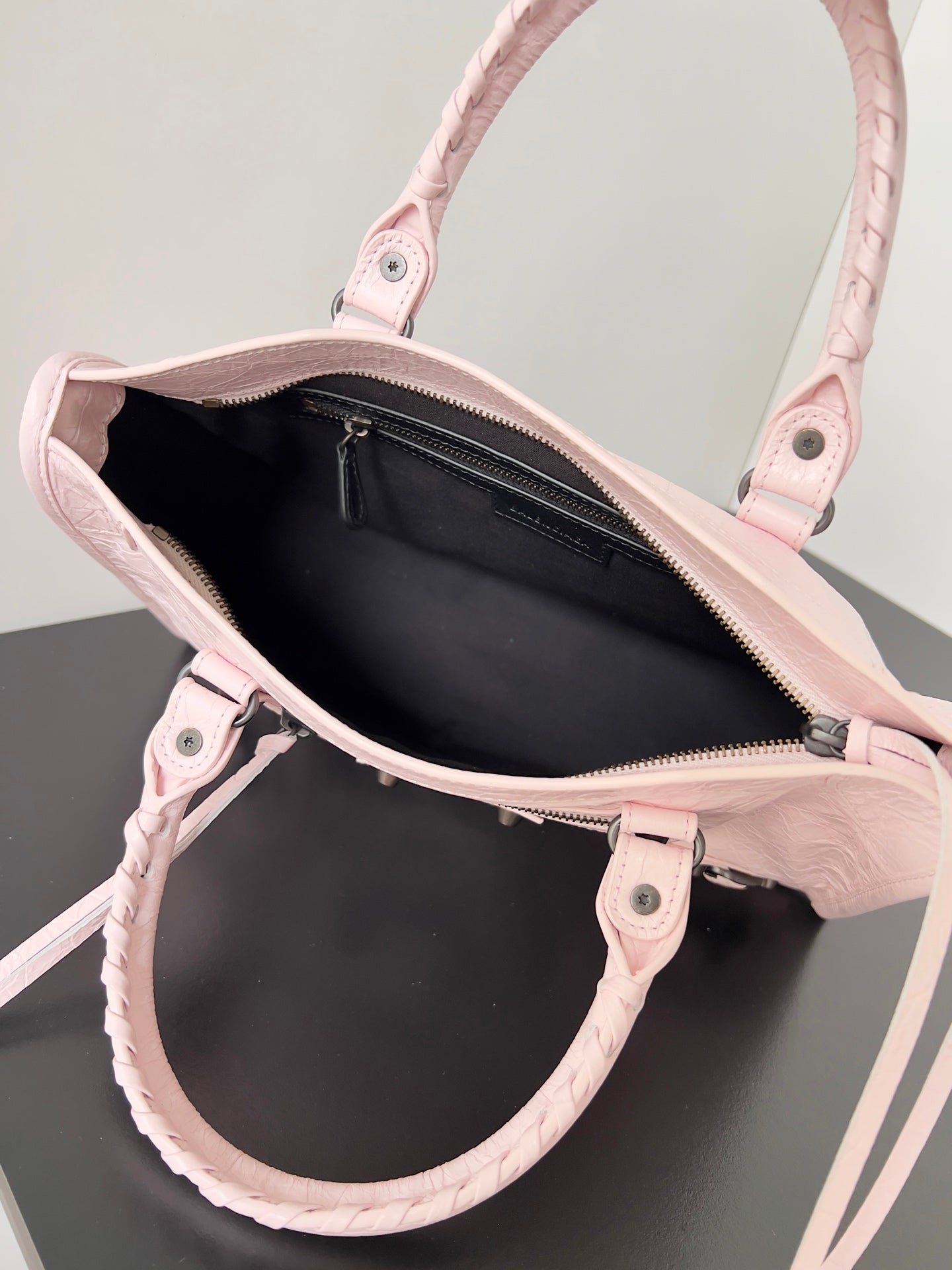 Balenciaga Le City classics bag light pink leather