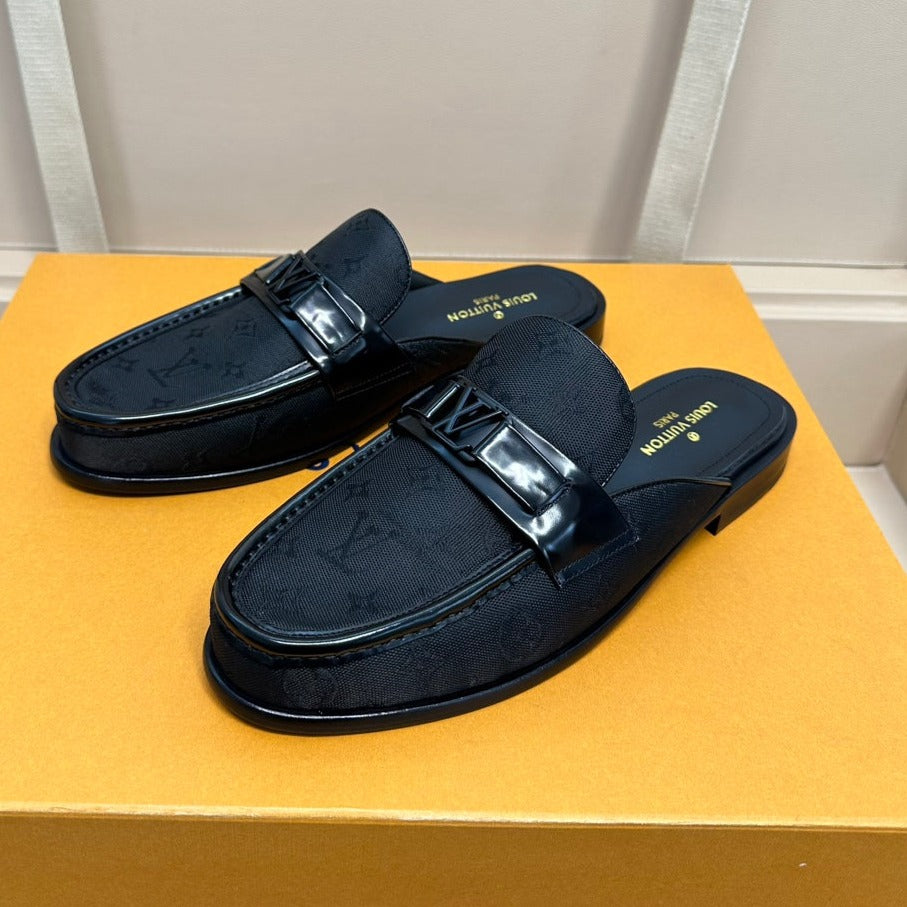 LV EASY MULE IN BLACK MONOGRAM DENIM