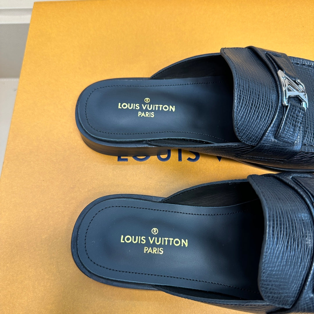 LV EASY MULE IN BLACK CALFSKIN