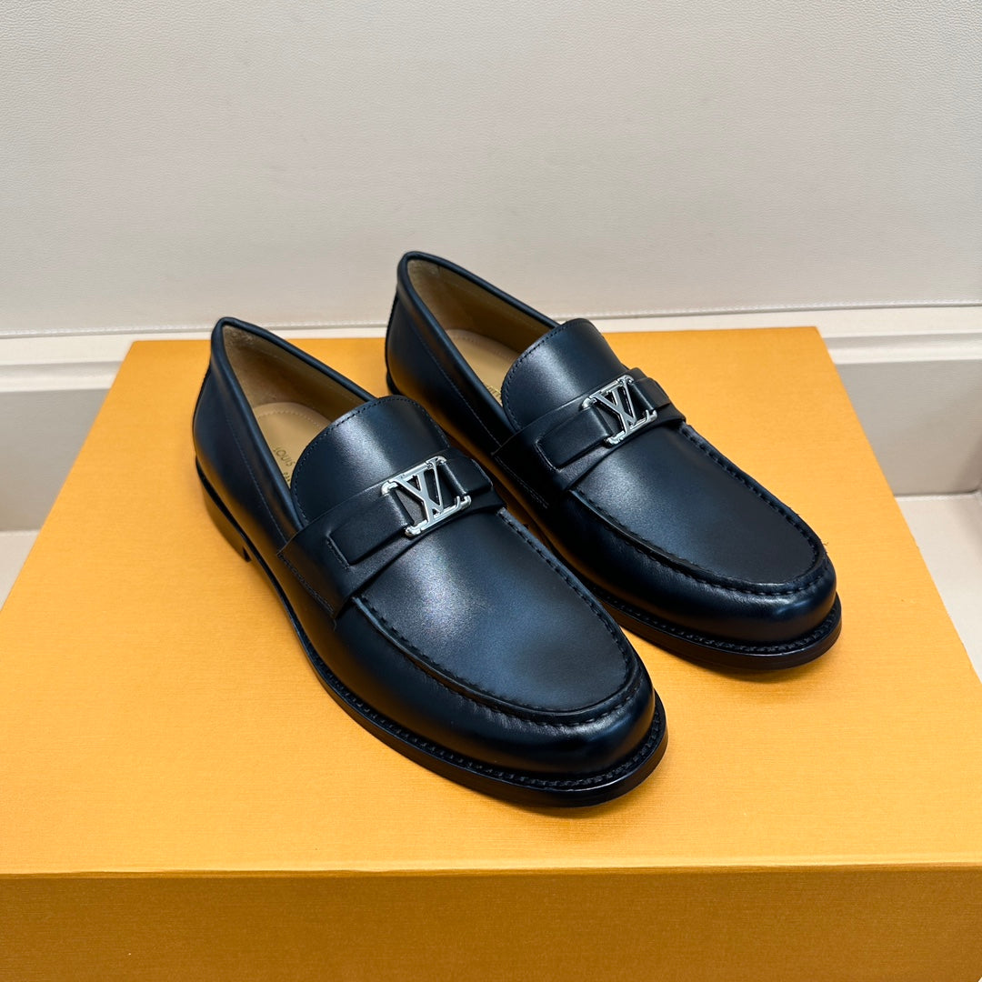 LV MAJOR LOAFER IN BLACK PLAIN CALFSKIN