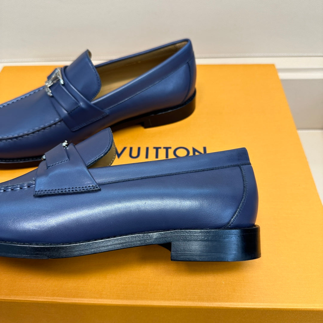 LV MAJOR LOAFER IN SAPPHIRE BLUE PLAIN CALFSKIN