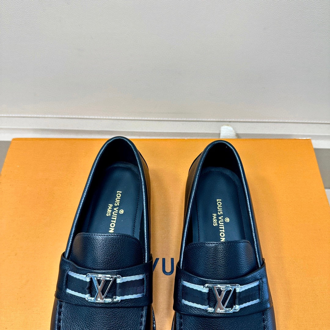 LV MAJOR LOAFER IN BLACK WRINKLED CALFSKIN
