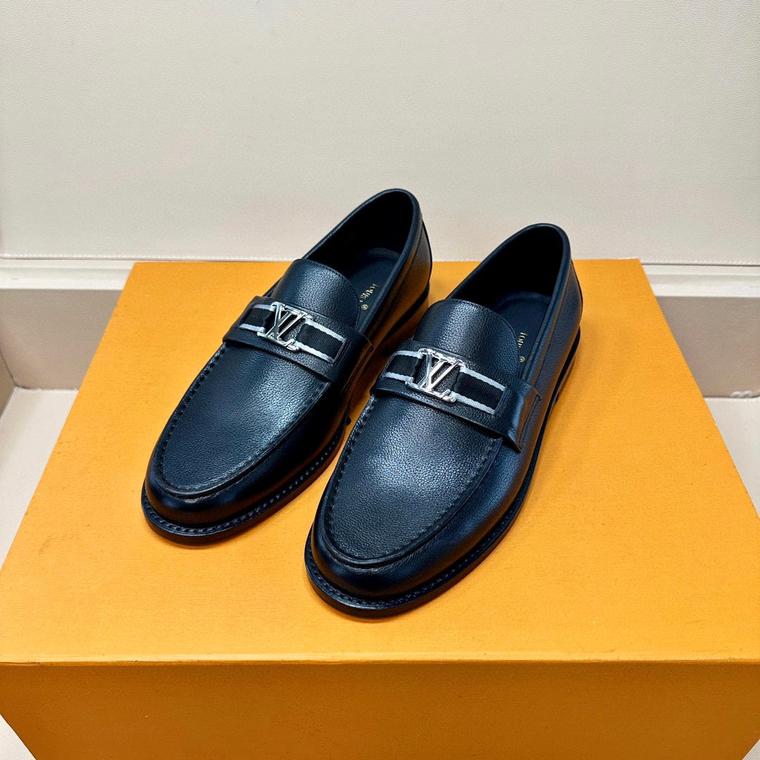 LV MAJOR LOAFER IN BLACK WRINKLED CALFSKIN