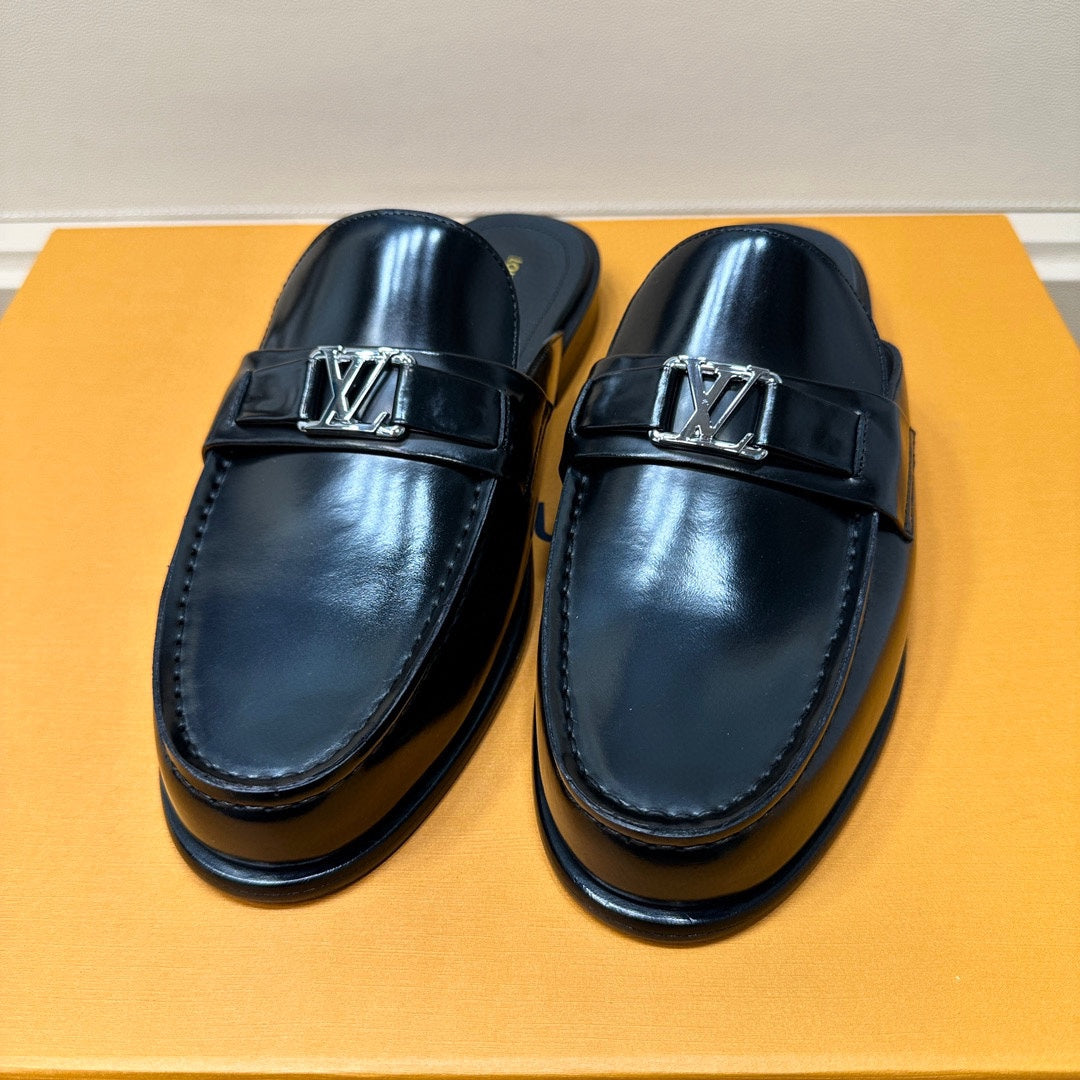 LV EASY MULE IN GLOSSY BLACK CALFSKIN