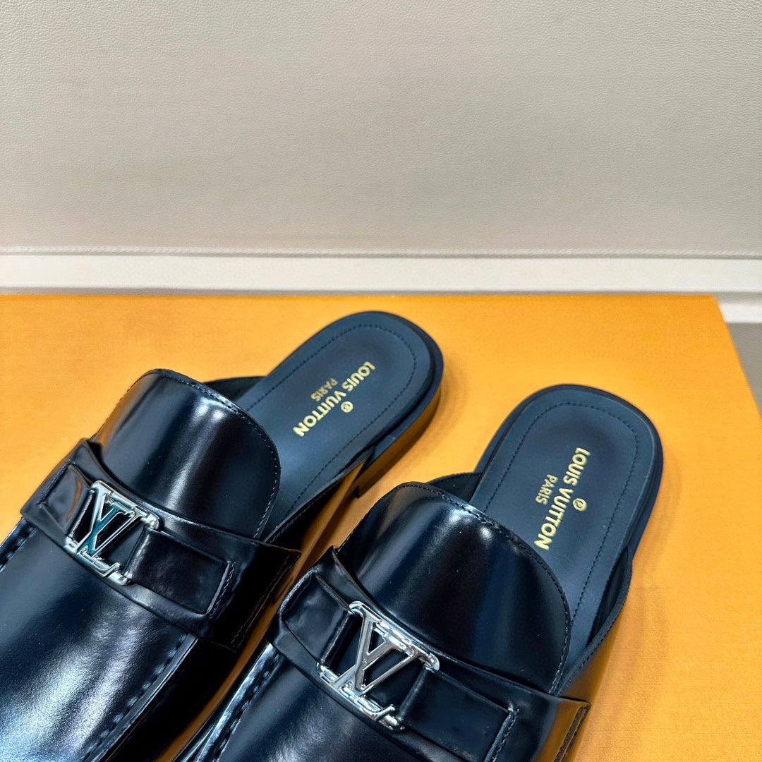 LV EASY MULE IN GLOSSY BLACK CALFSKIN