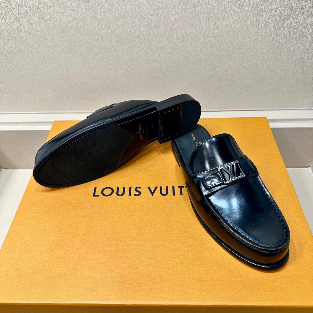 LV EASY MULE IN GLOSSY BLACK CALFSKIN