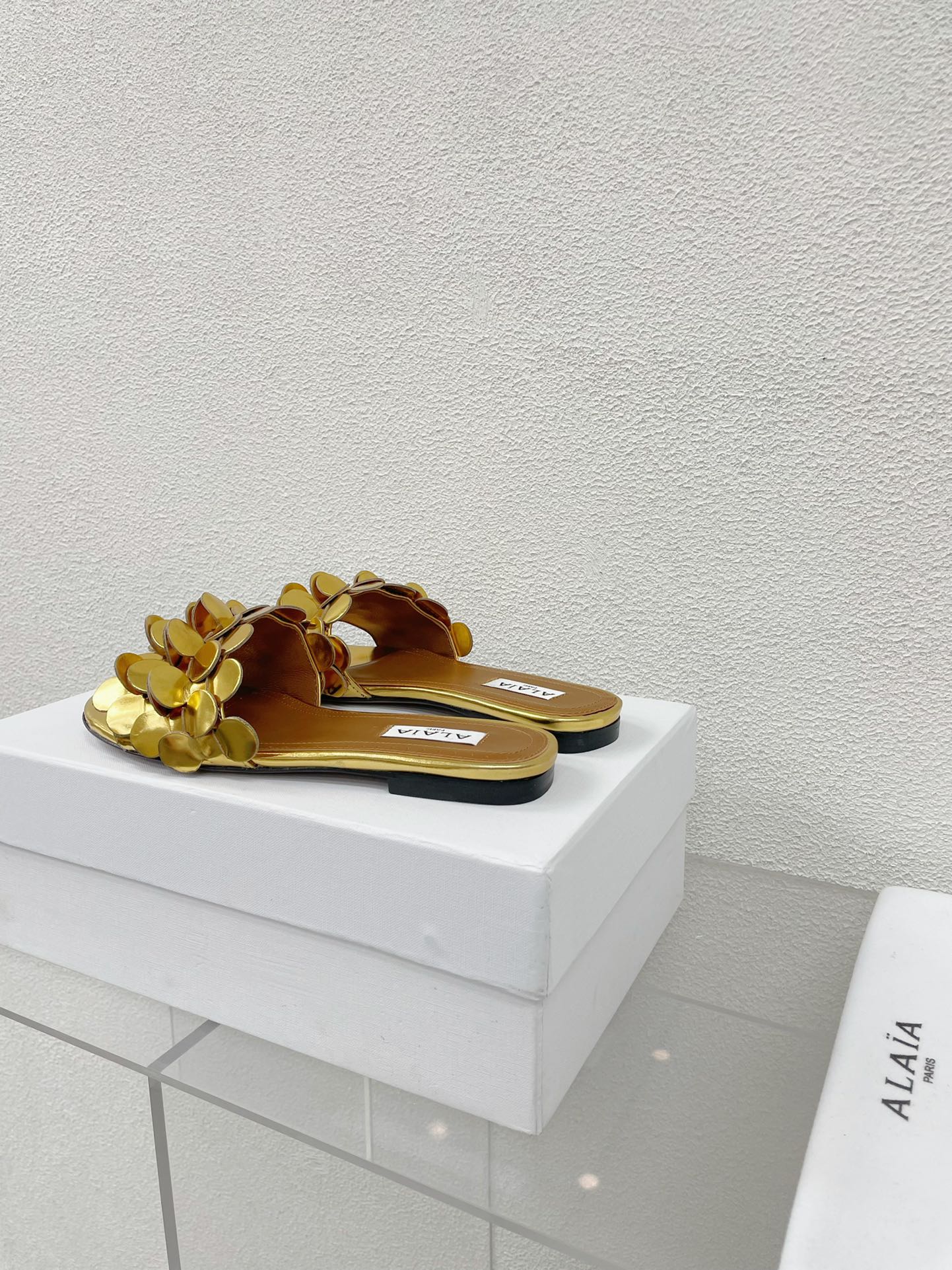 alaia sandal mule flower gold metalic lambskin