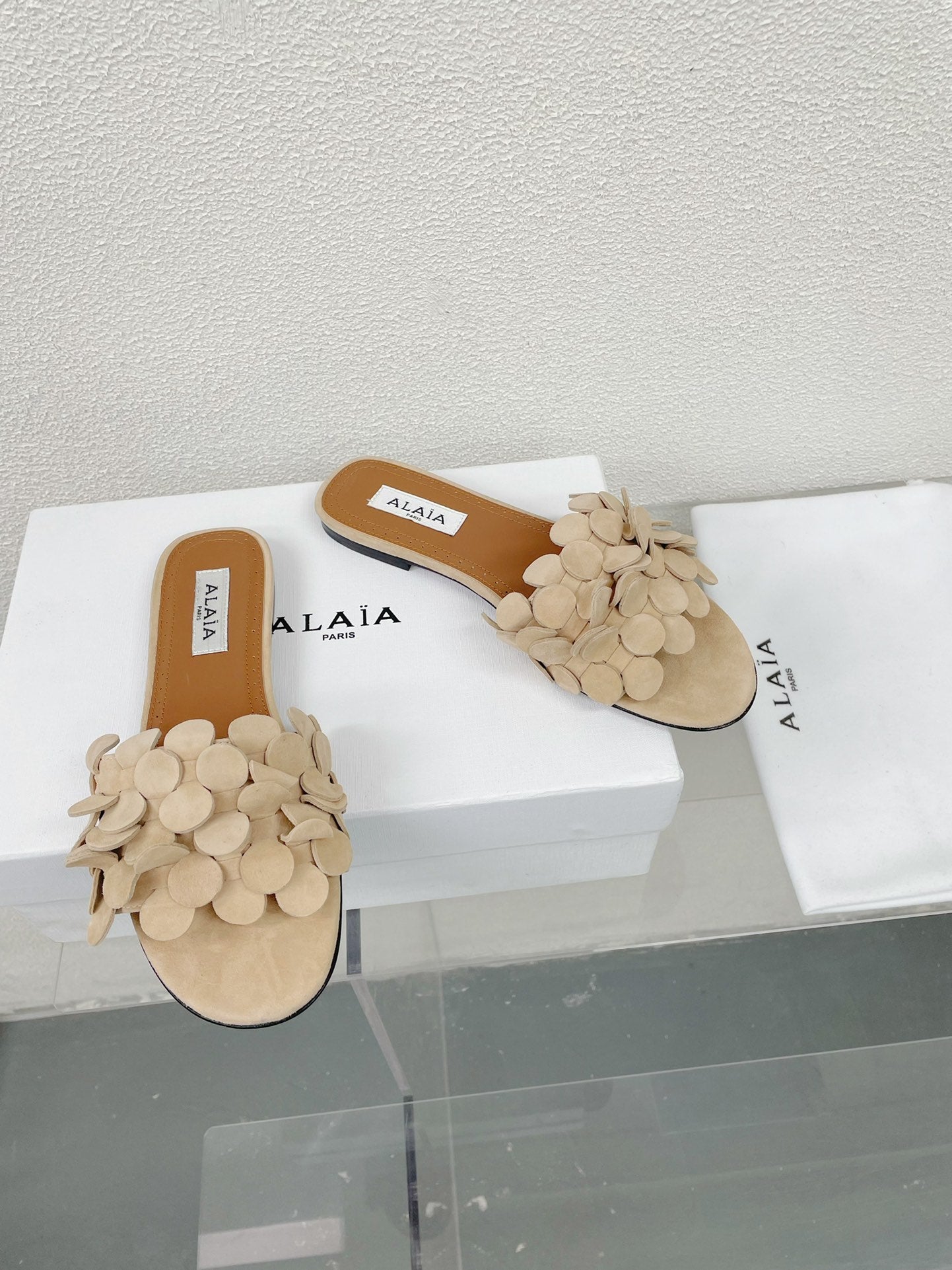 alaia sandal mule flower beige suede