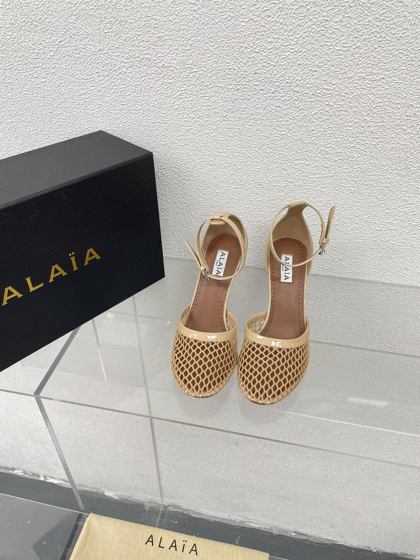 ALAIA HIGH FISHNET 9 CM PUMPS IN EGG NOG MESH