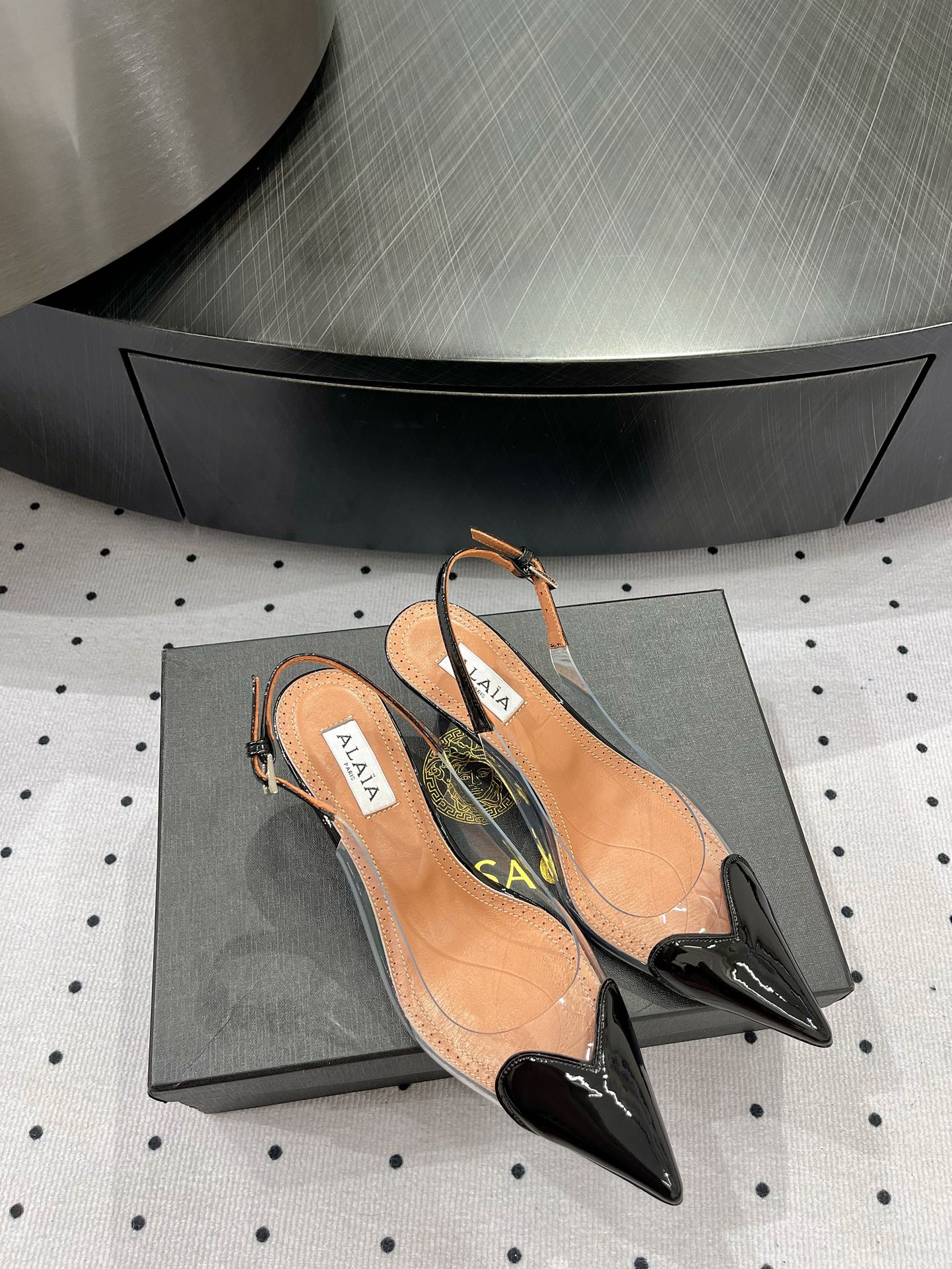 Alaila Le Cœur Slingbacks 60mm In Black Glossy Lambskin 954833