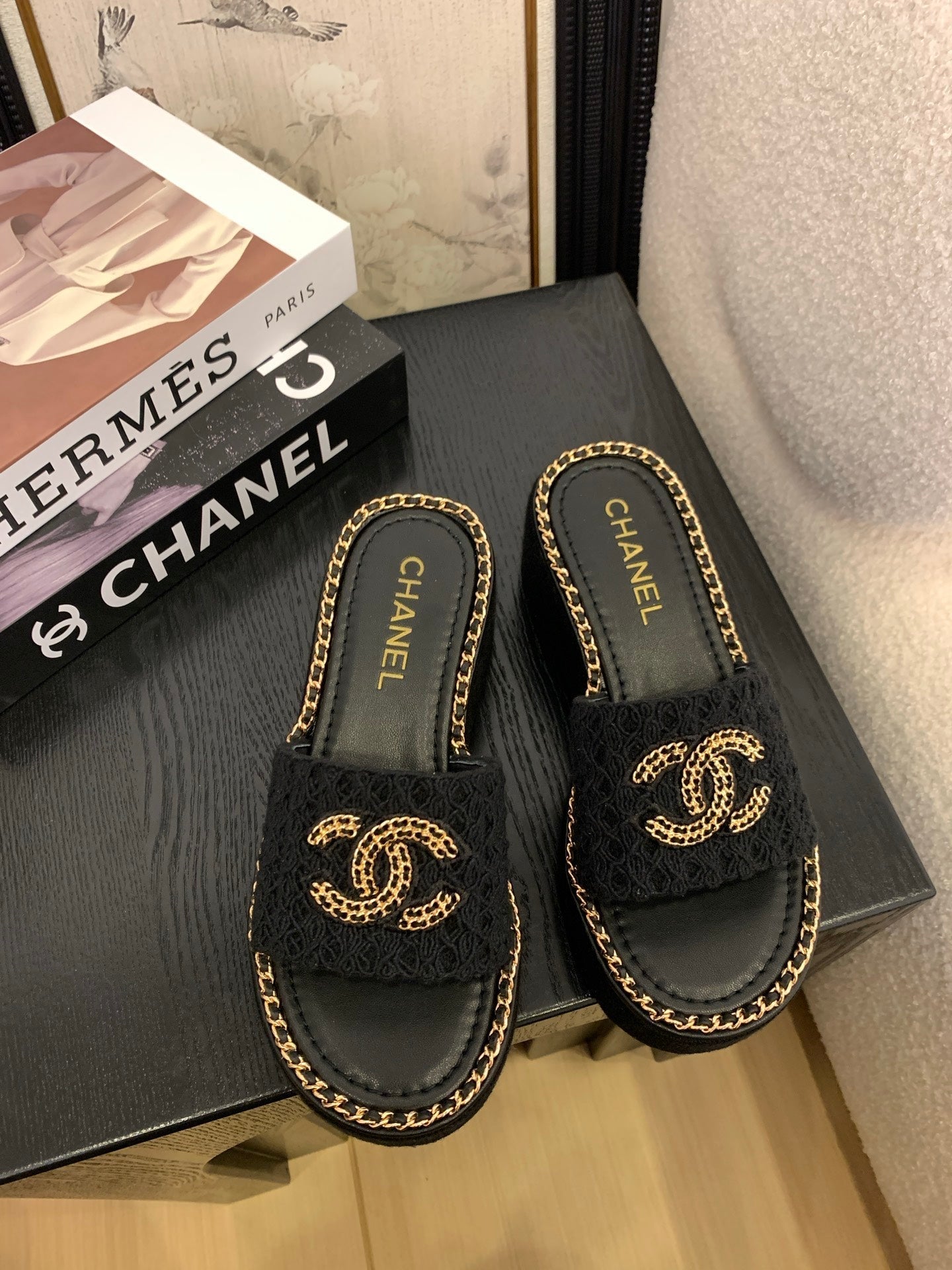CC 25 Platform Slippers Black Lambskin 310383