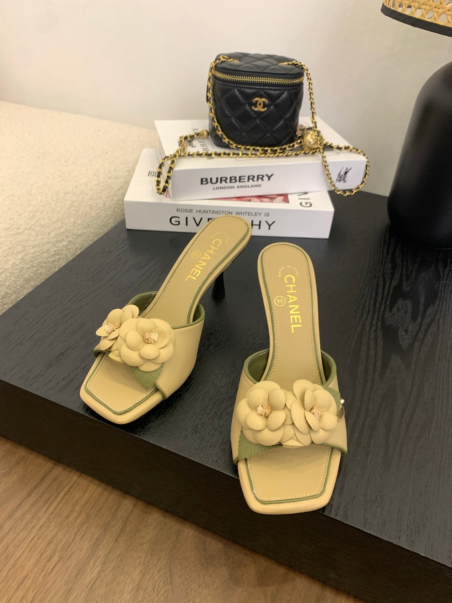 CC 25 Mules Green Beige Lambskin 288774