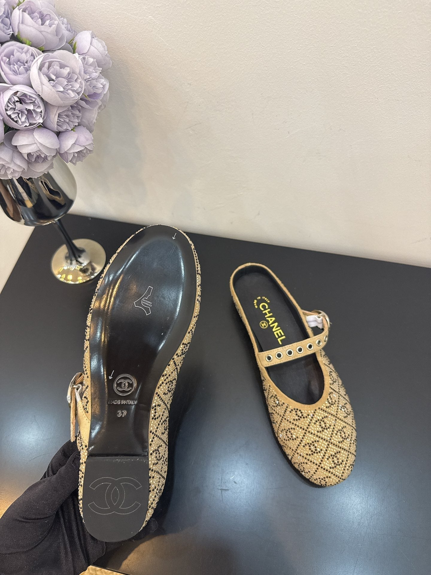 CC 25 Ballet Flats Mules Camel Brown Calfskin 331656