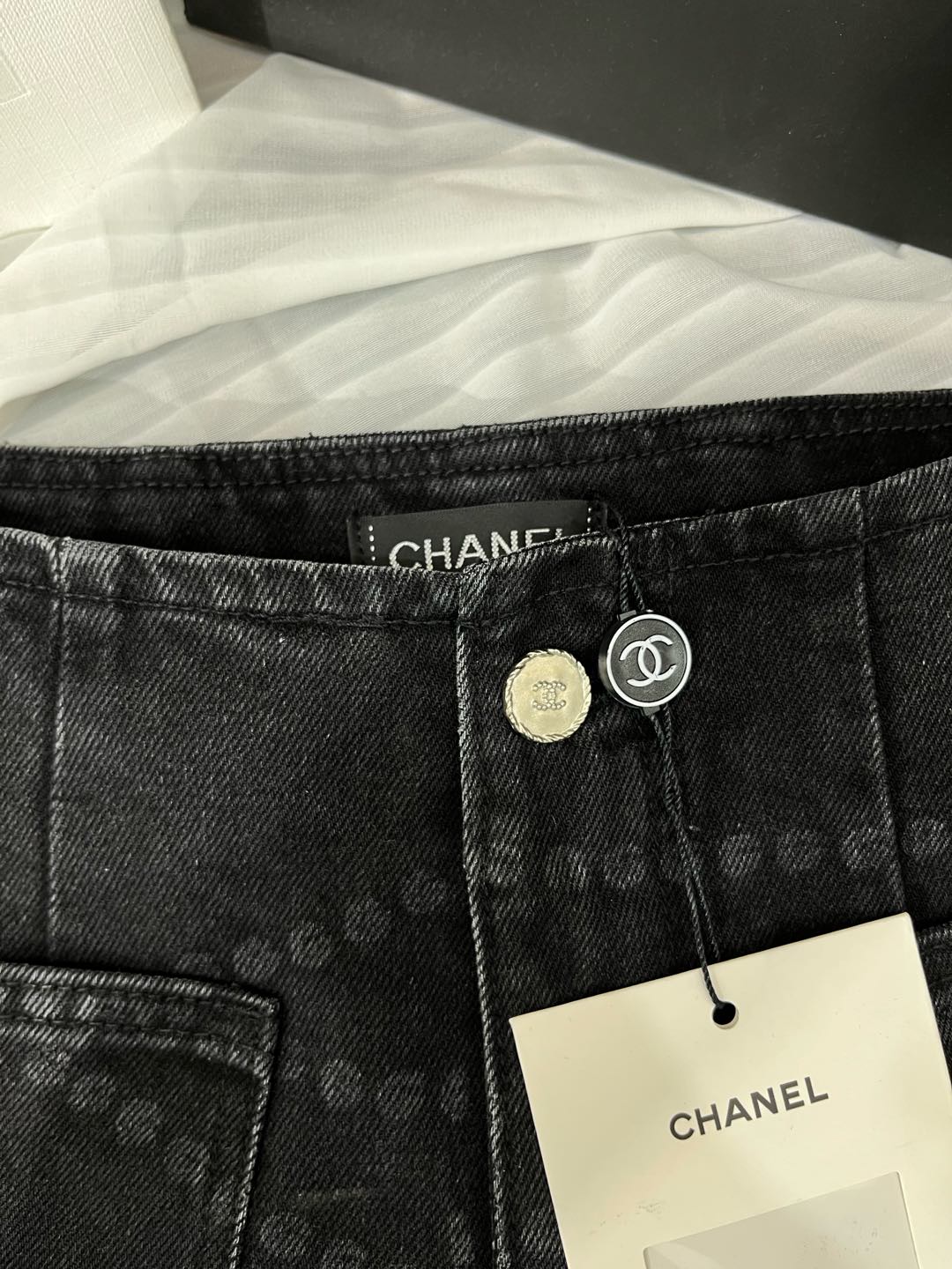 CC 25 Jean Printed Black White Washed Denim