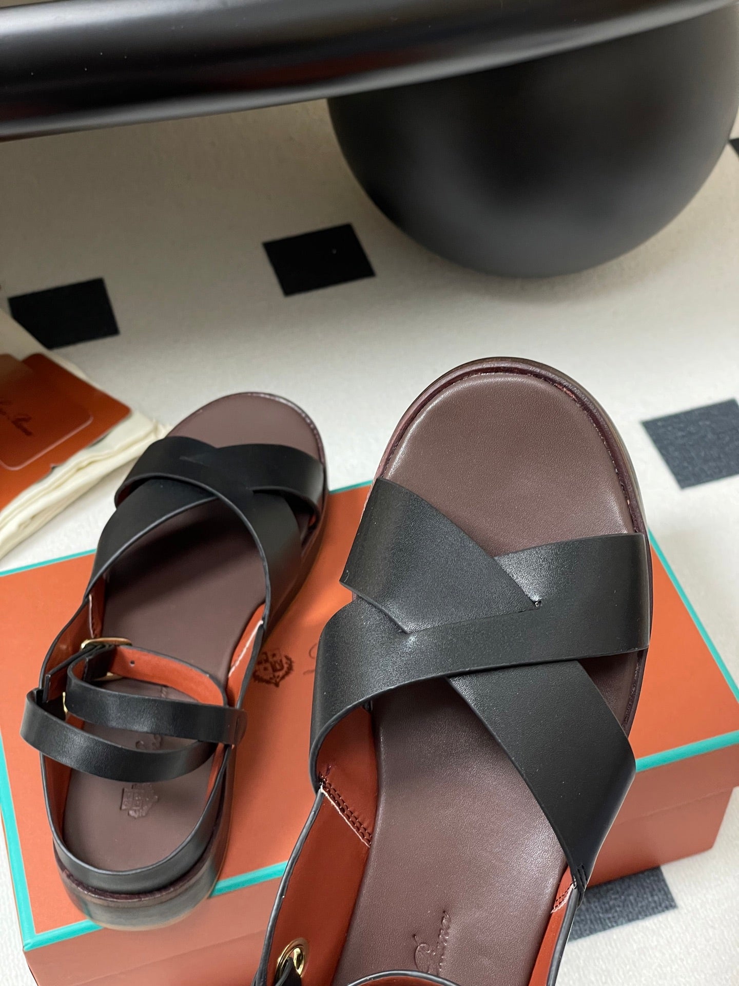 LP Sandal Black Brown Cowhide 312170