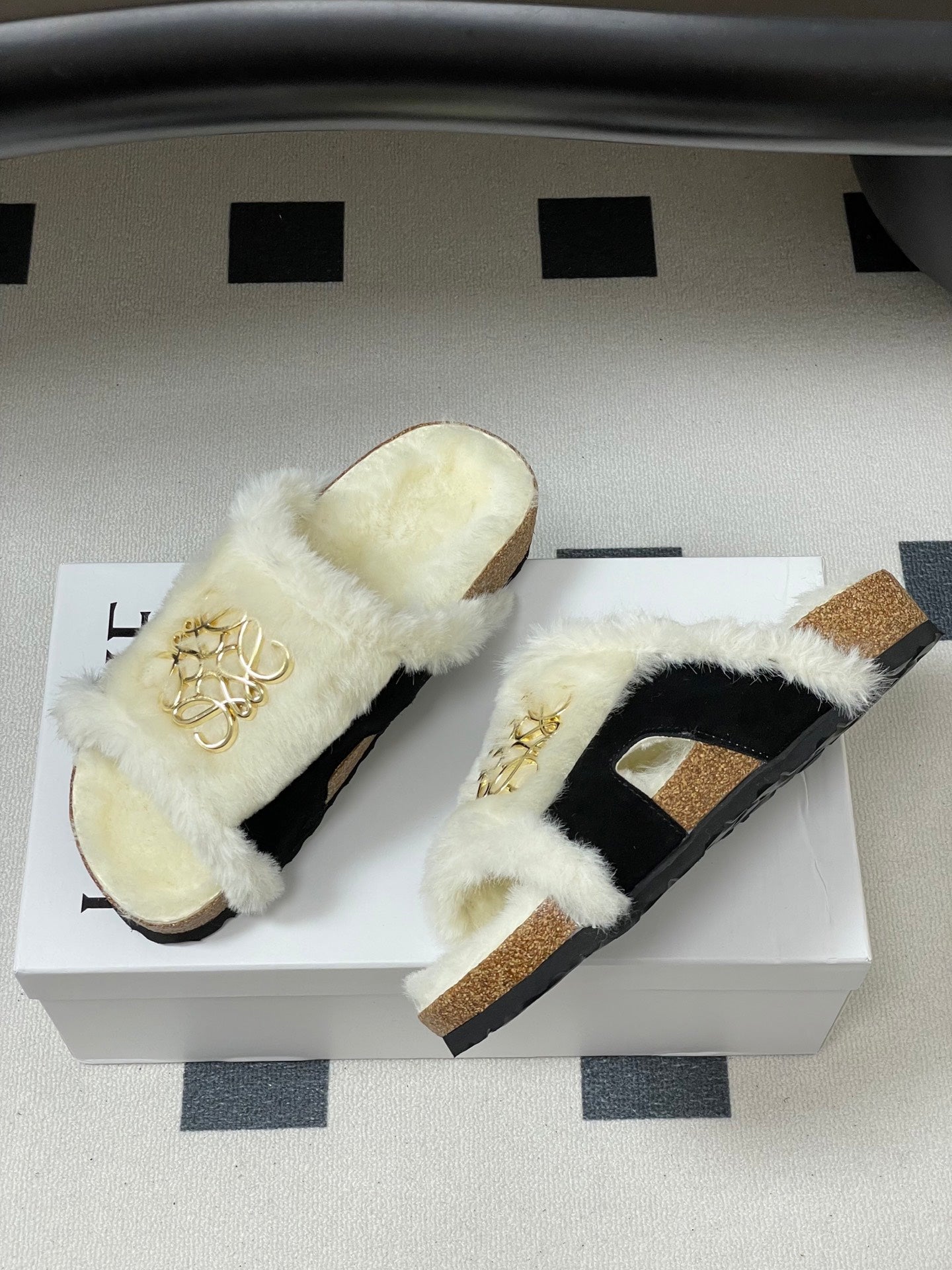 Loewe x Birkenstock slippers white black further