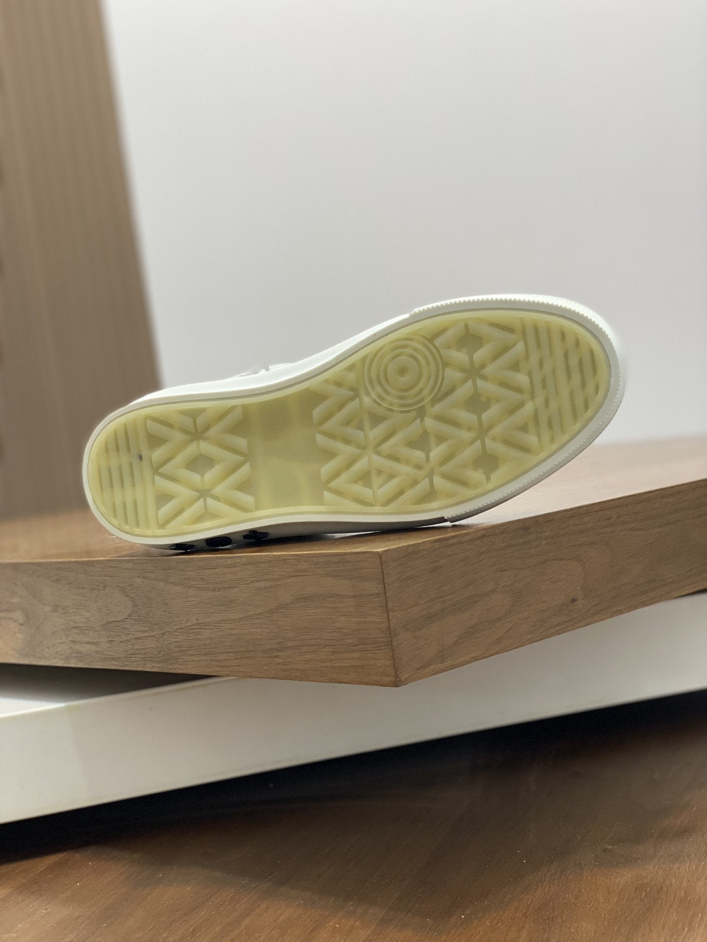 LV MONOGRAM BEIGE AND WHITE SNEAKERS