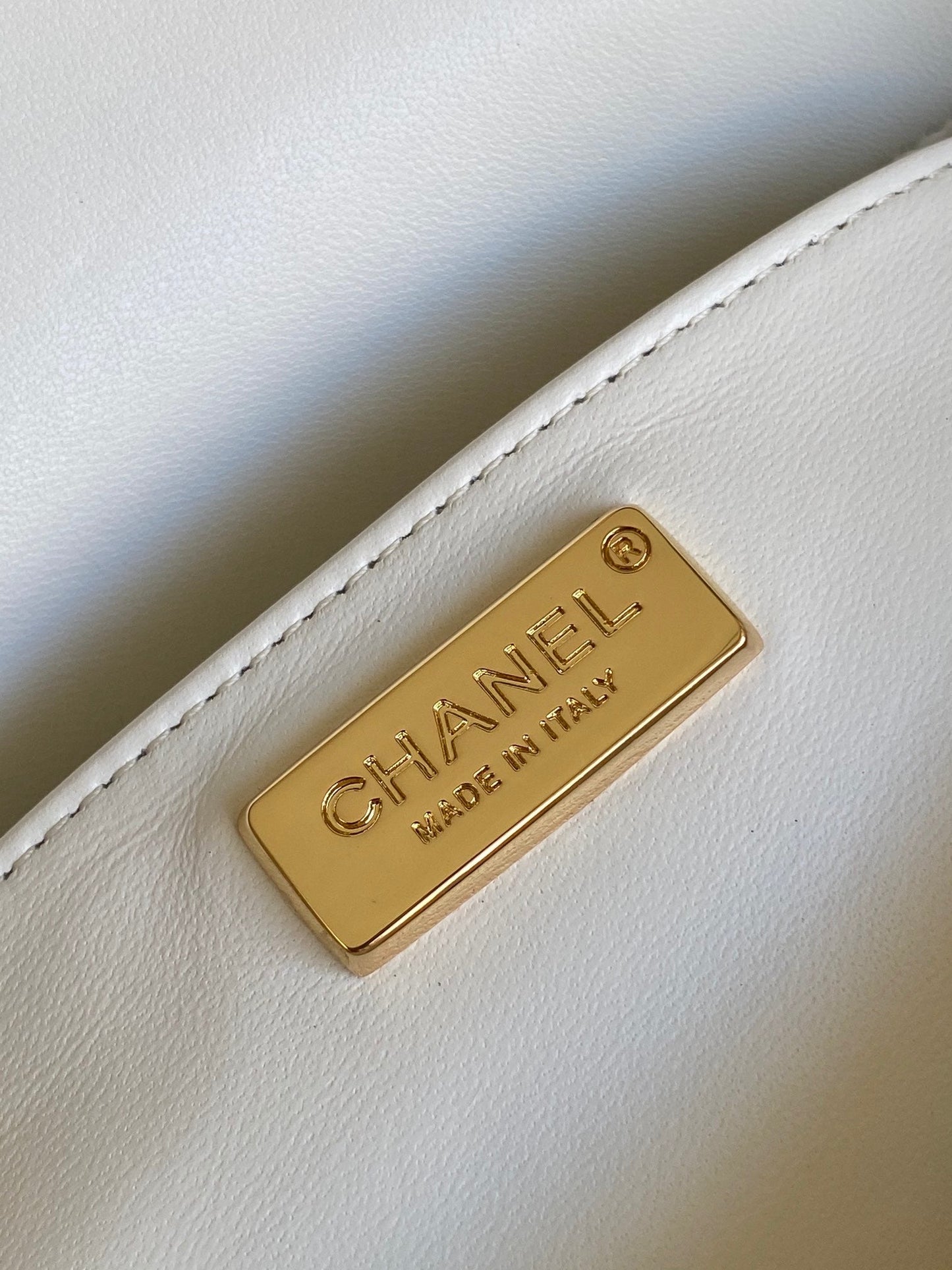 CC 24a Flap Bag 20cm Multicolor Sequin Satin Gold Hardware