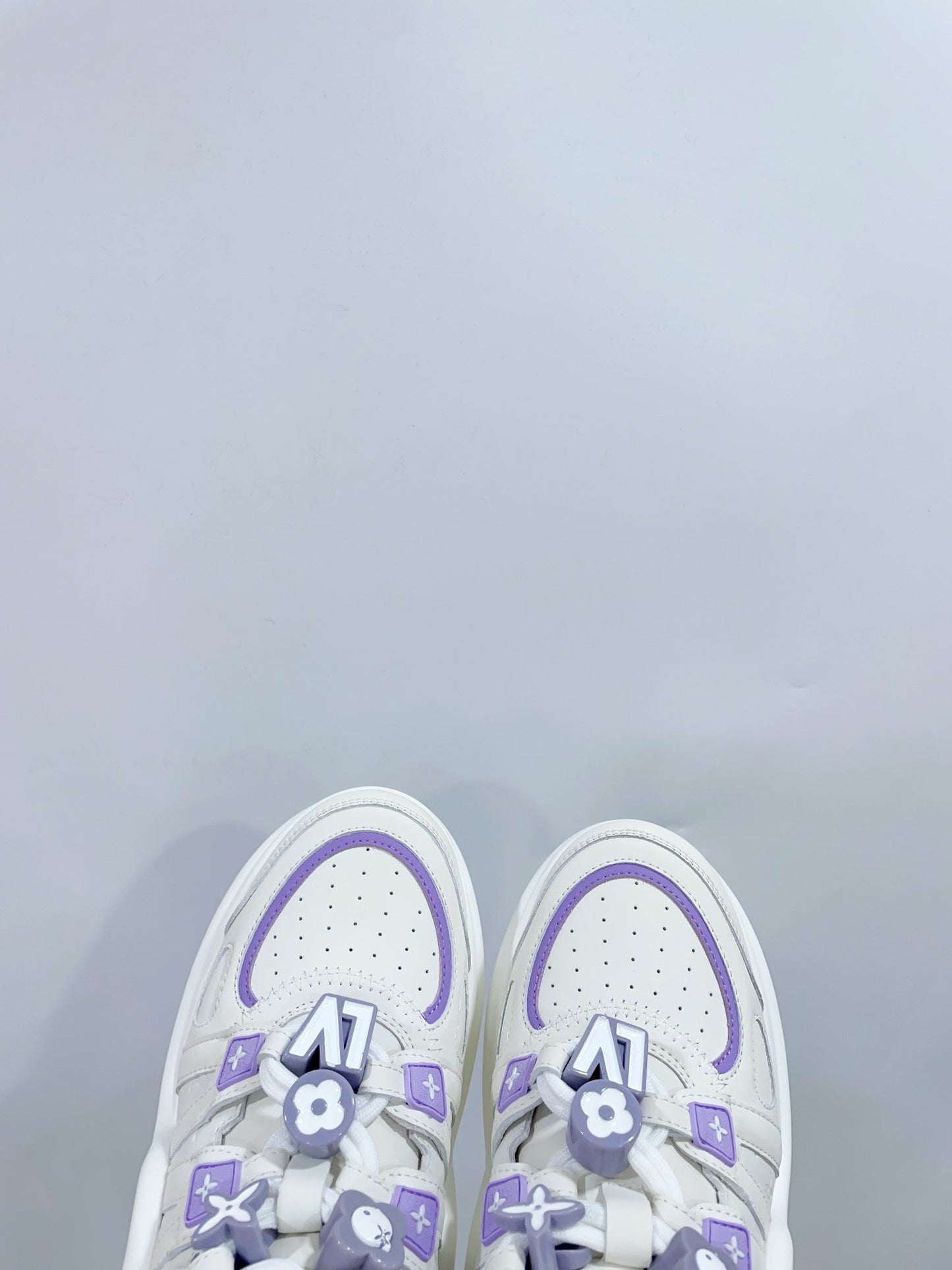 LV Archlight Sports Shoes White With Purple Border Calfskin