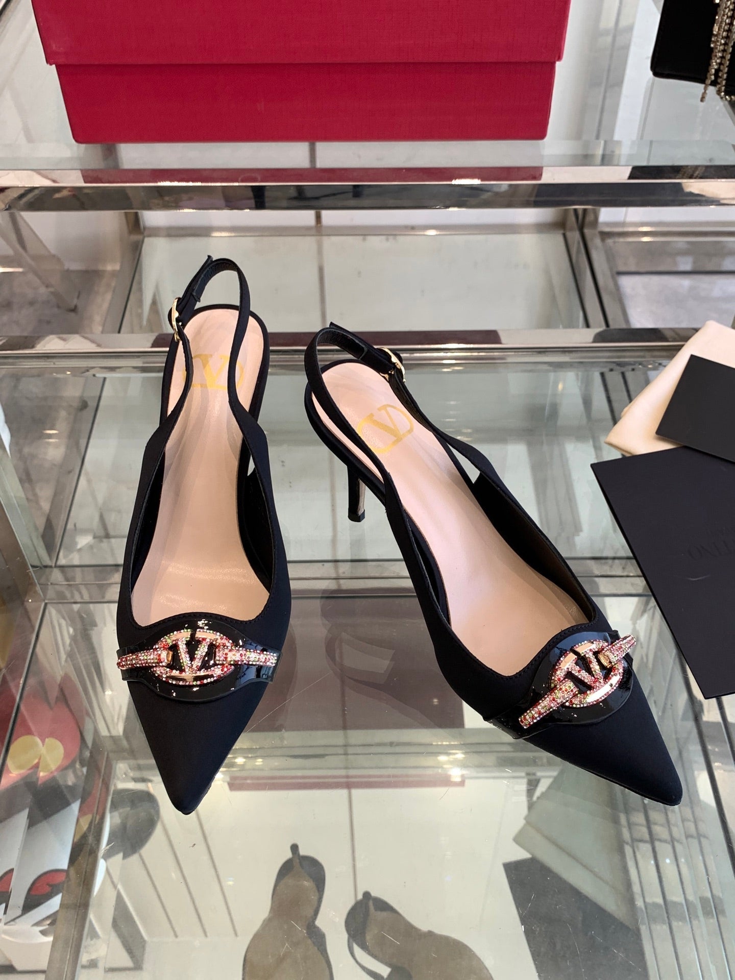 VT 25 High Heels Slingbacks Black Cowhide 292350