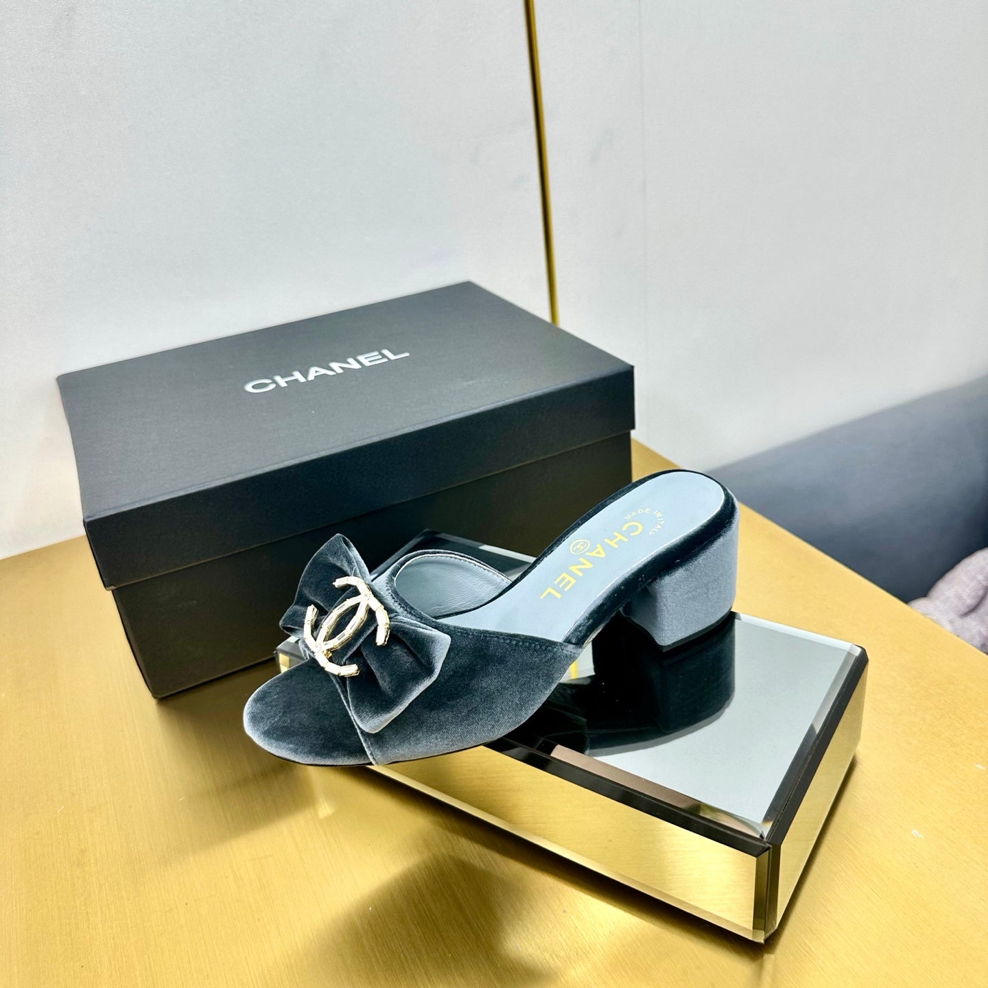 CC 25 Mid Heel Mules Gray Velvet 238474