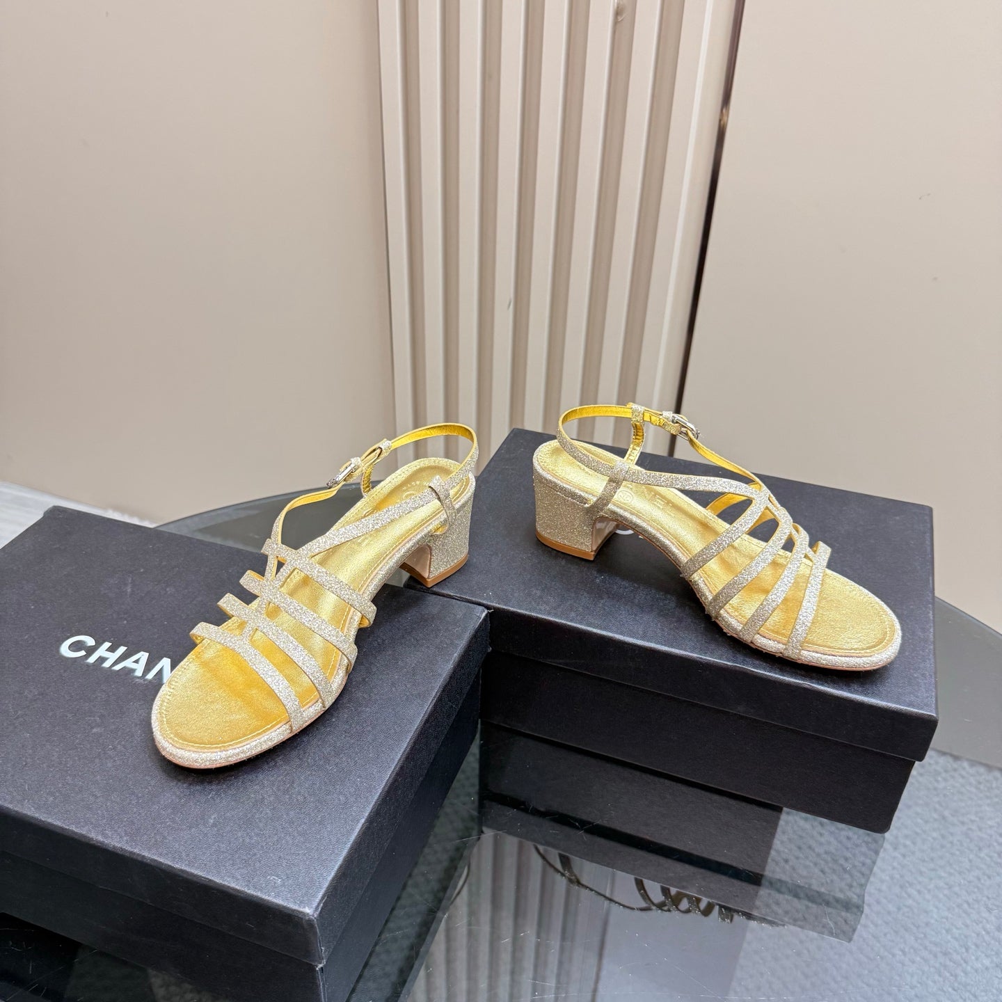 CC 25 Sandal Heels Gold Sheepskin 239418