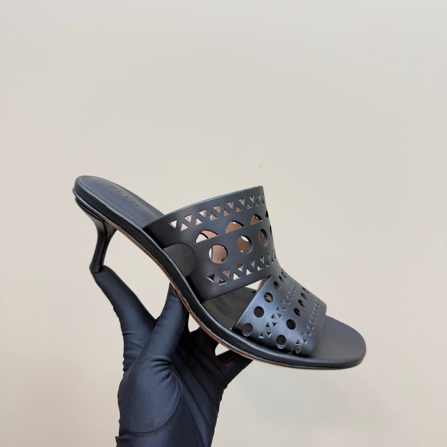 Alaia Vienne Cutout Kitten-Heel Slide Sandals Black Sheepskin 299661