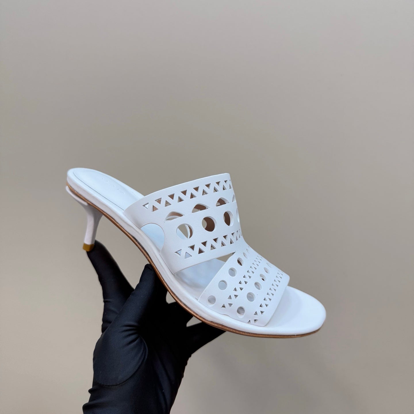 Alaia Vienne Cutout Kitten-Heel Slide Sandals White Sheepskin 299663