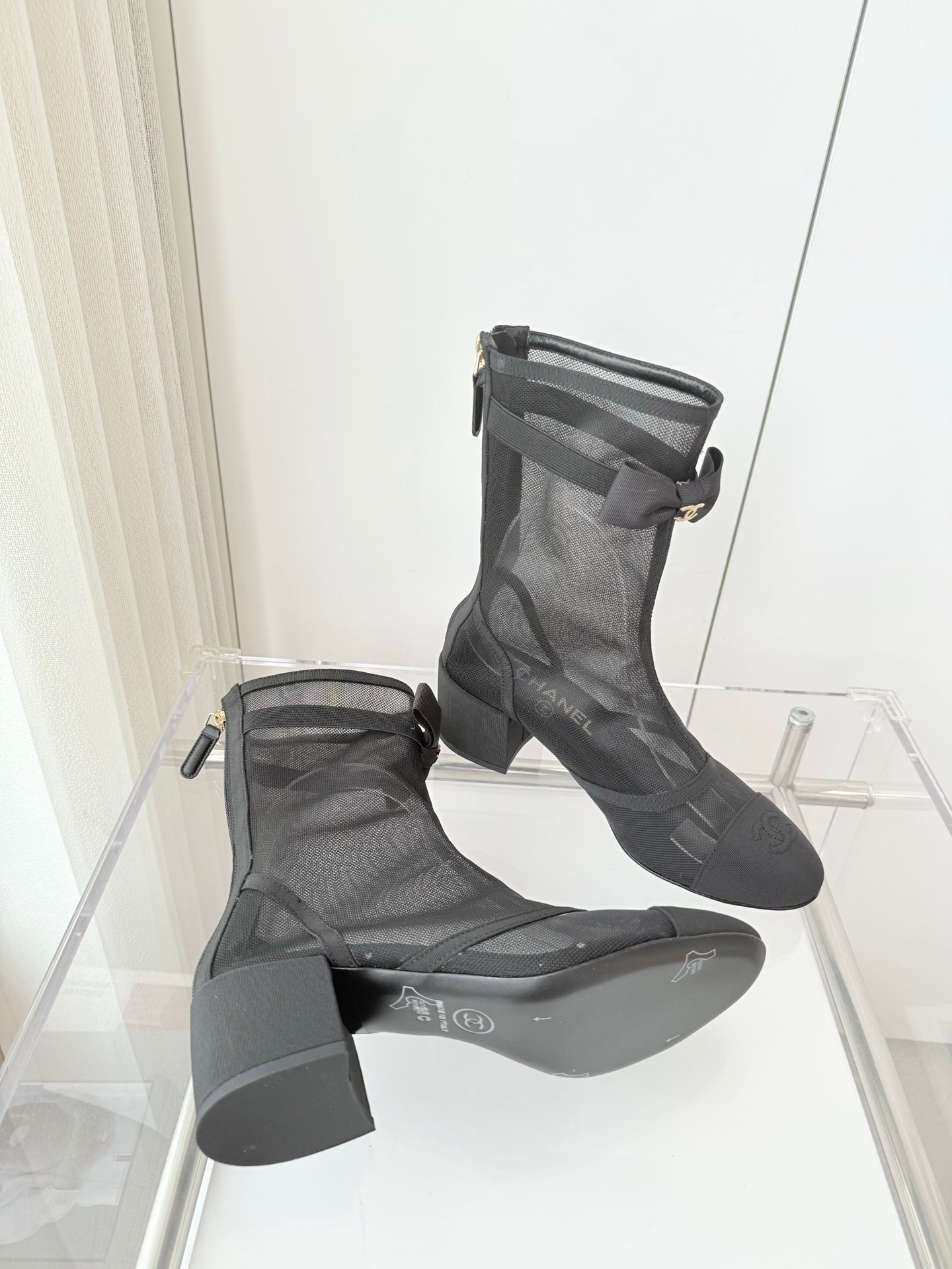CC 25 Short Boot Black Mesh Fabric 411468