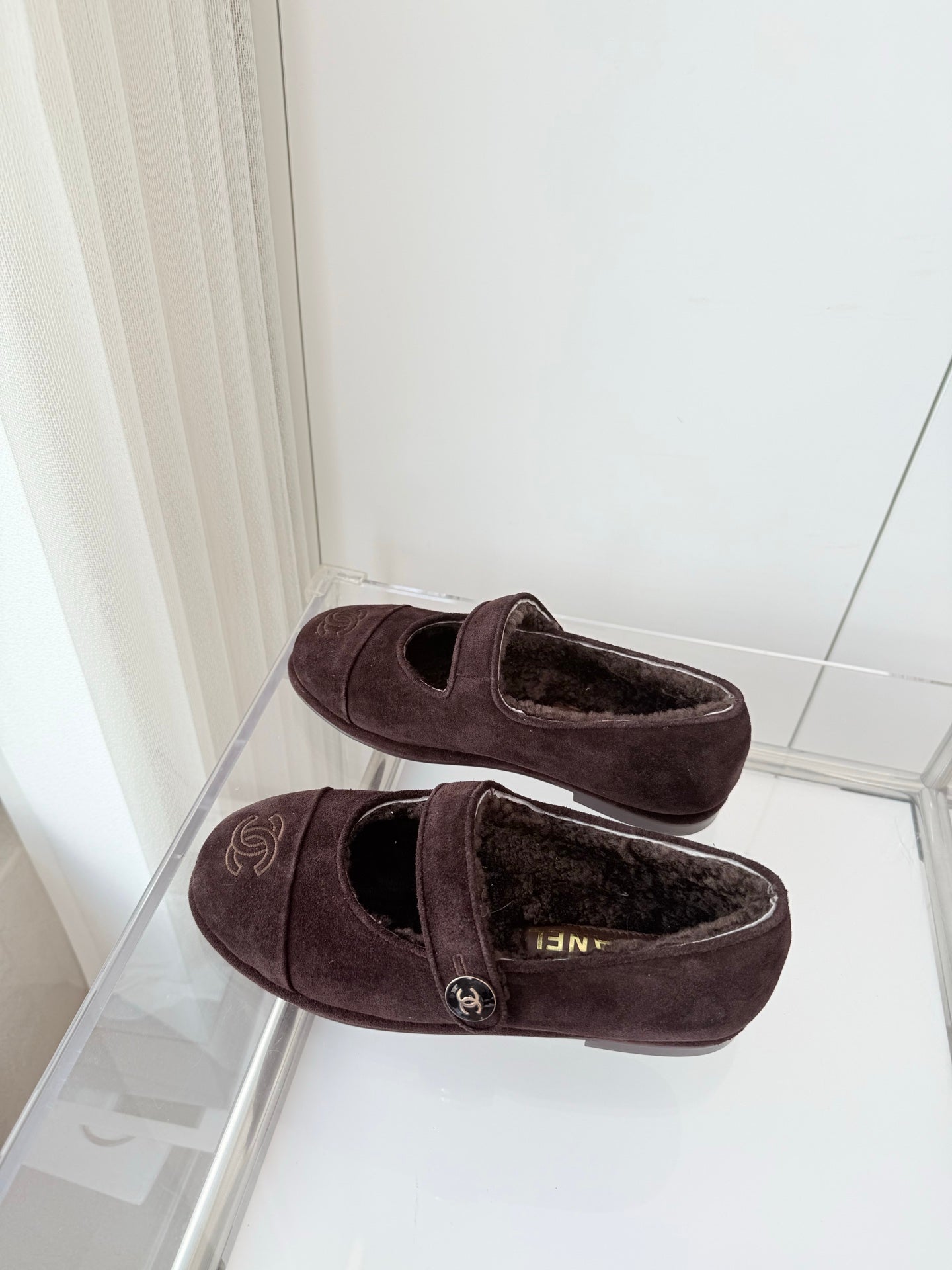 CC 25 Ballet Flats Dark Brown Suede 411486