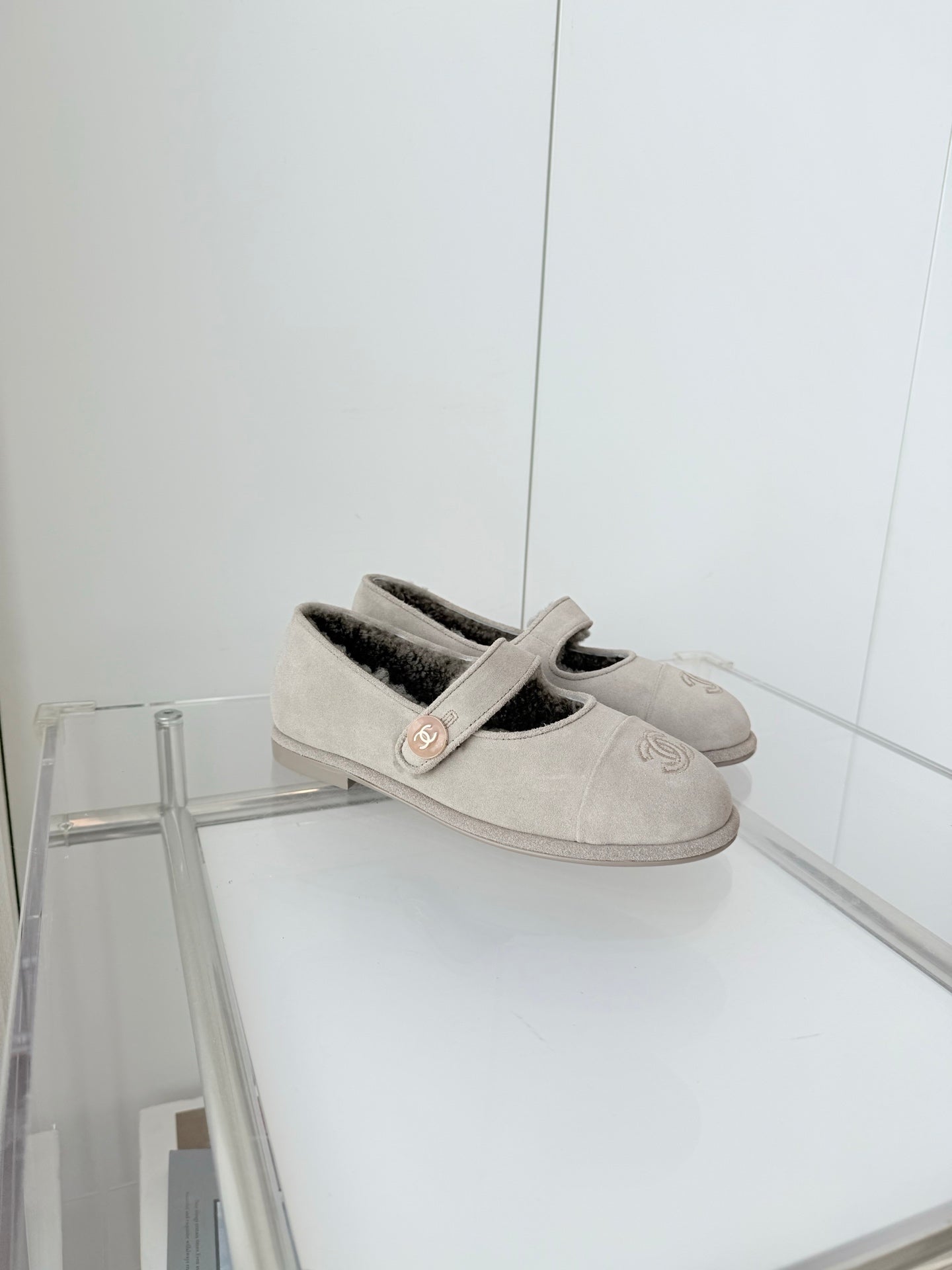 CC 25 Ballet Flats Grey Suede 411487