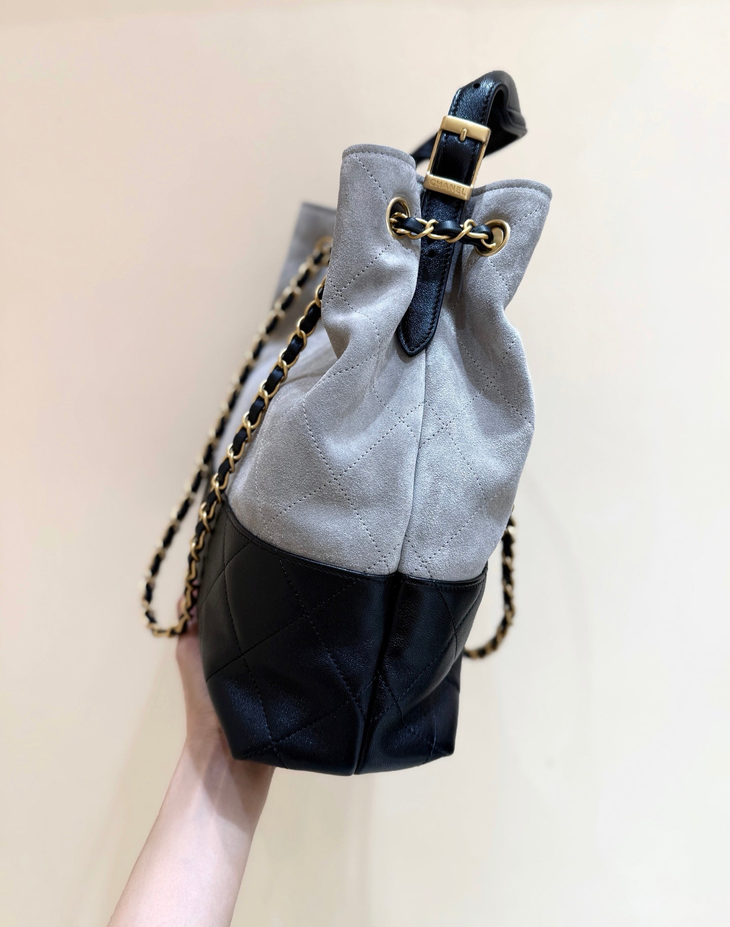 CC 25A Hobo Gray Black Suede Lambskin