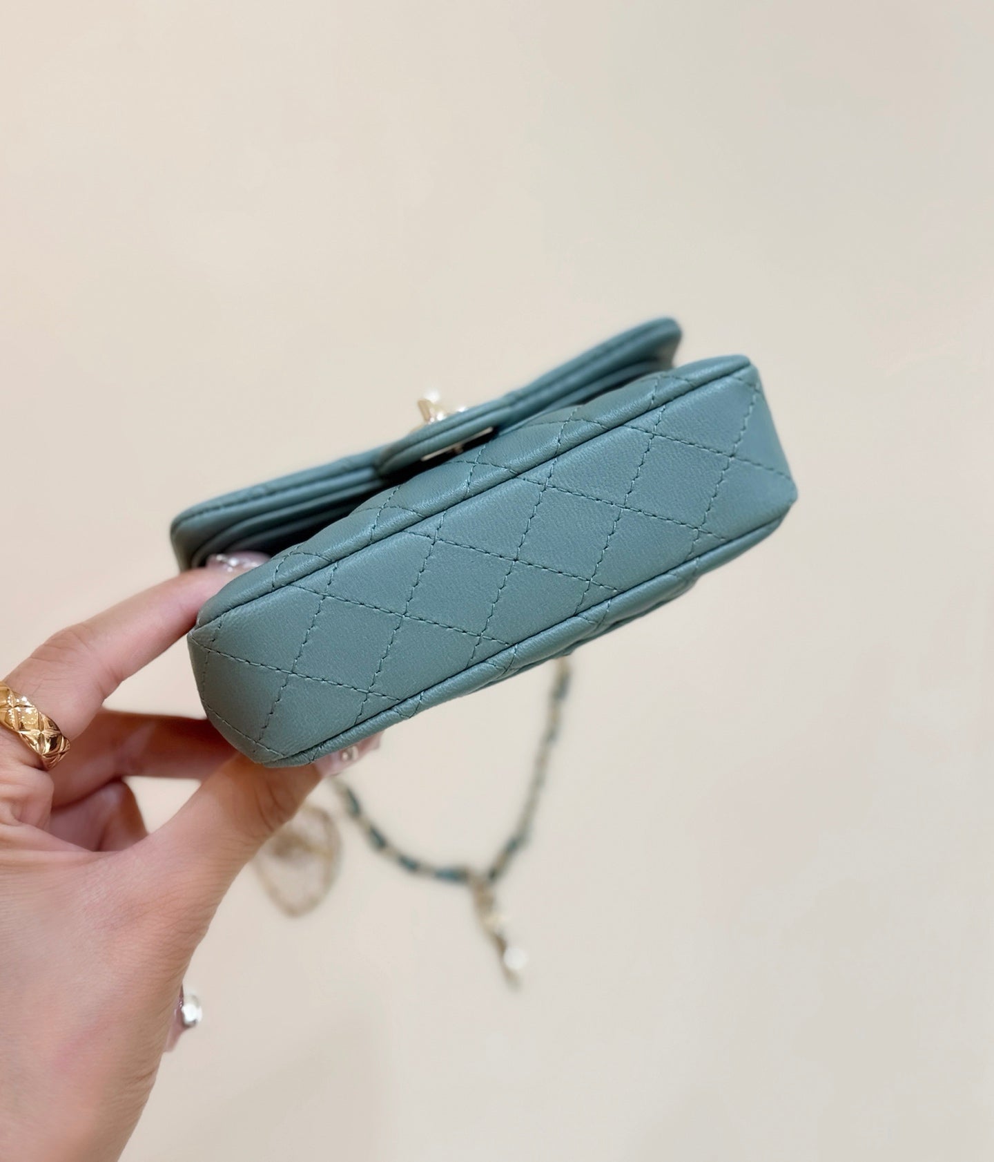 CC 25A super mini bag dusty turquoise lambskin