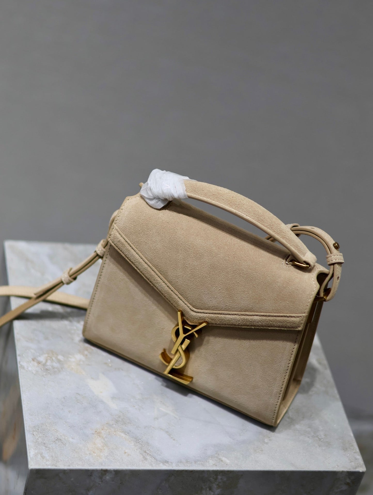 CASSANDRA MINI TOP HANDLE BAG 20 IN BEIGE SUEDE GOLD HARDWARE
