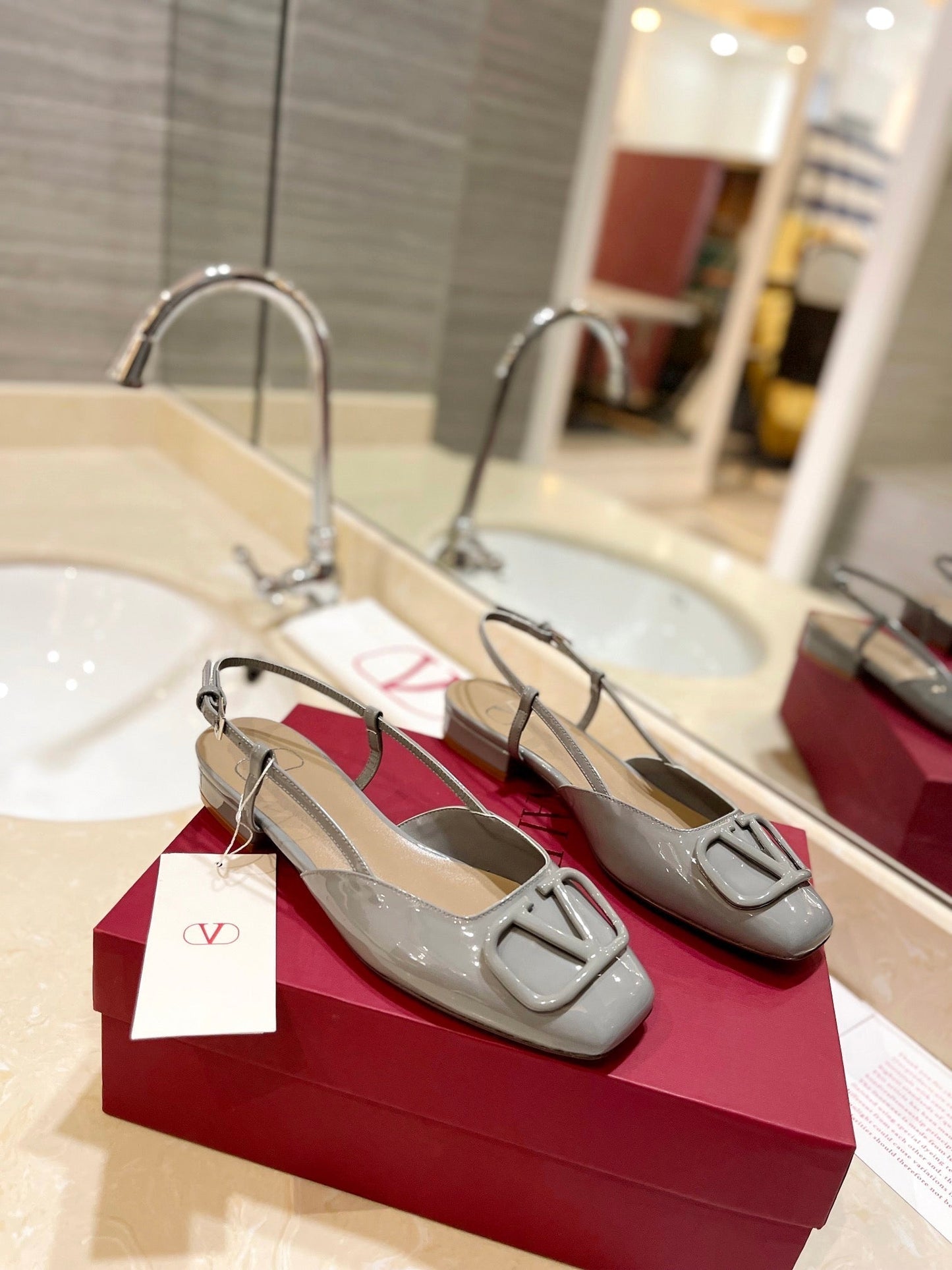 VLOGO GREY PATENT LEATHER SLINGBACK FLATS