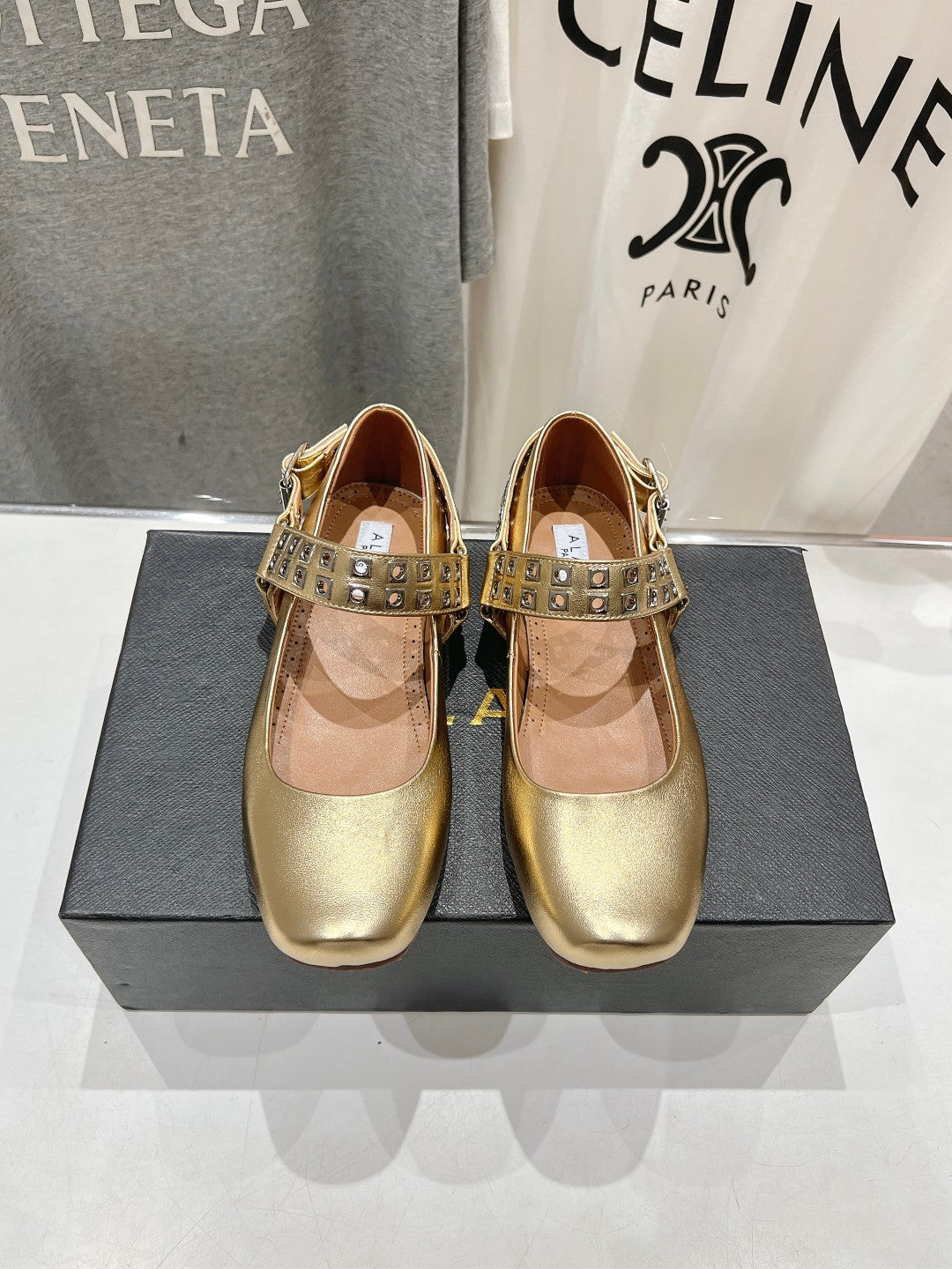 Alaila Biker Ballet Flats In Gold Cowhide 911444