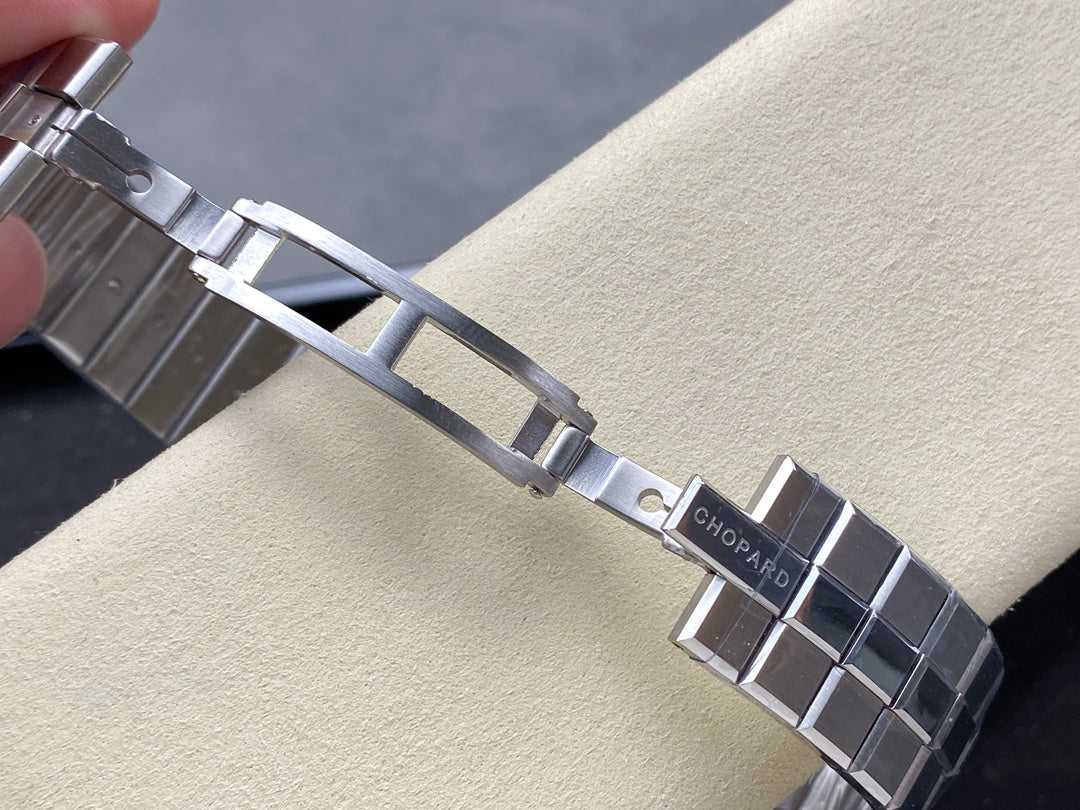 Alpine Eagle 41mm Silver Blue Dial