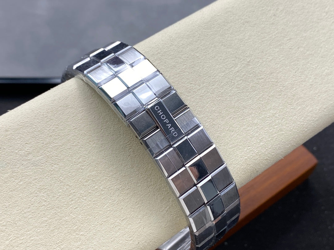 Alpine Eagle 41mm Silver Blue Dial