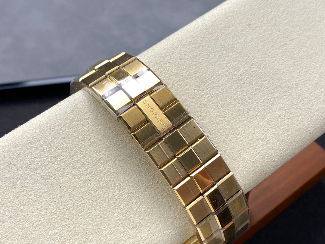 Alpine Eagle 41mm Gold