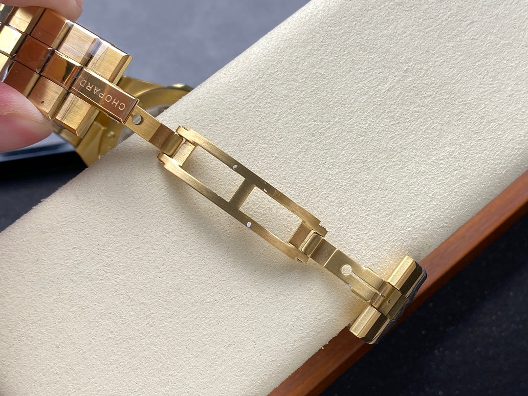 Alpine Eagle 41mm Gold