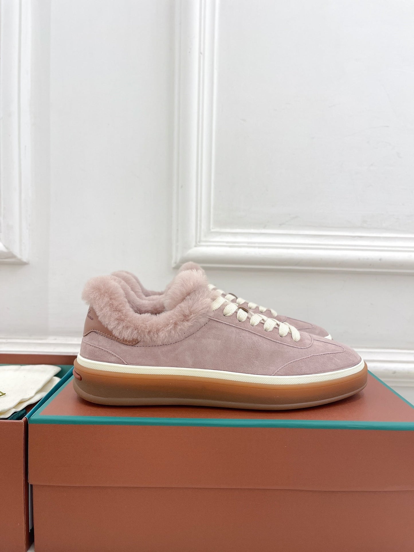 LP Tennis Walk Sneaker In Taro Purple Suede Lined With Wool Fleece 988270