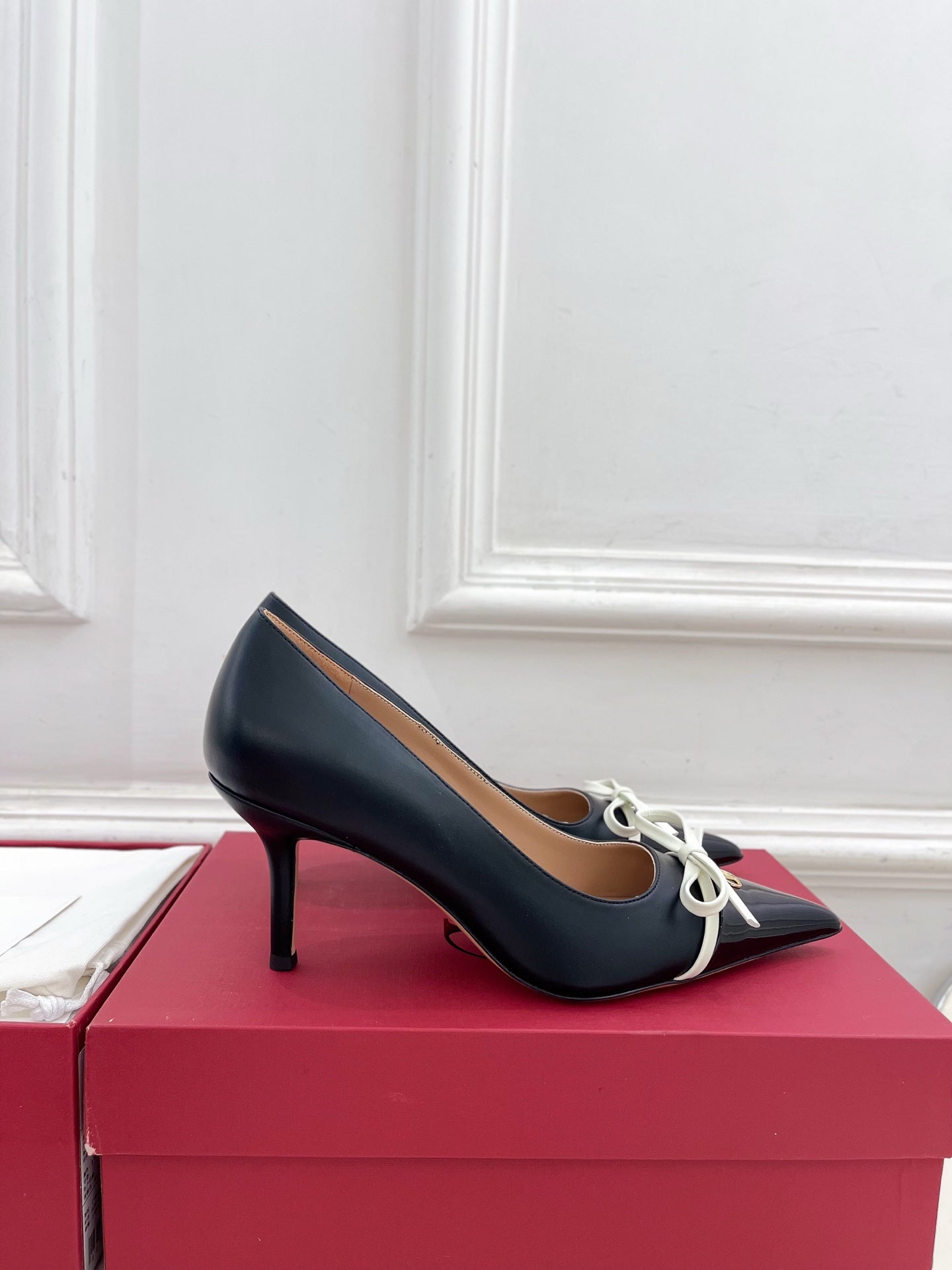 VT 25 Bepointy Pump 8cm Black Lambskin 325520