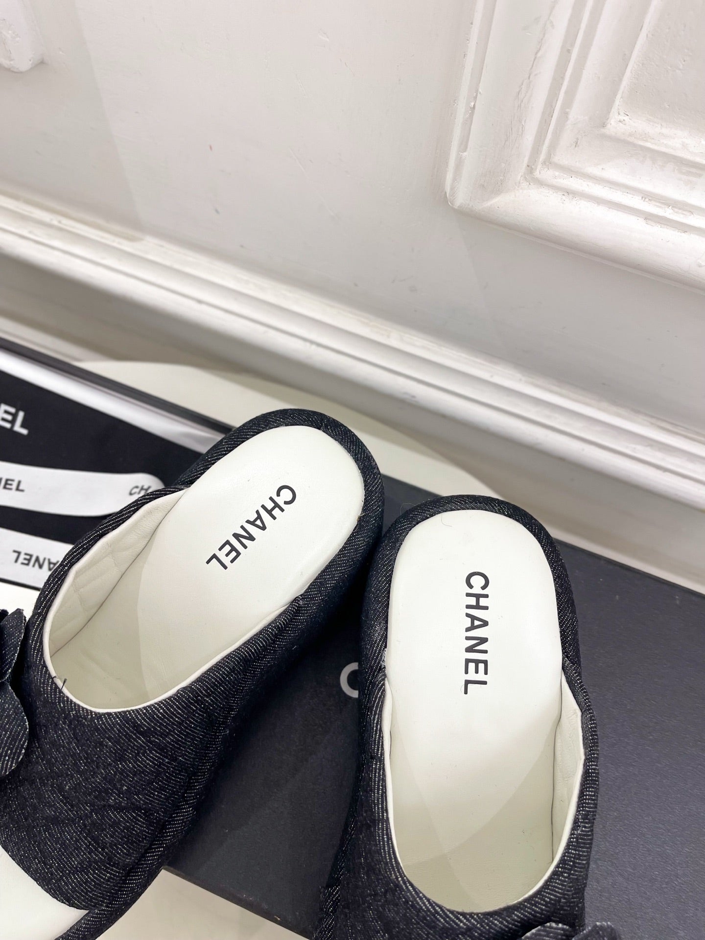CC 25 Platform Slippers Black Sheepskin 331003