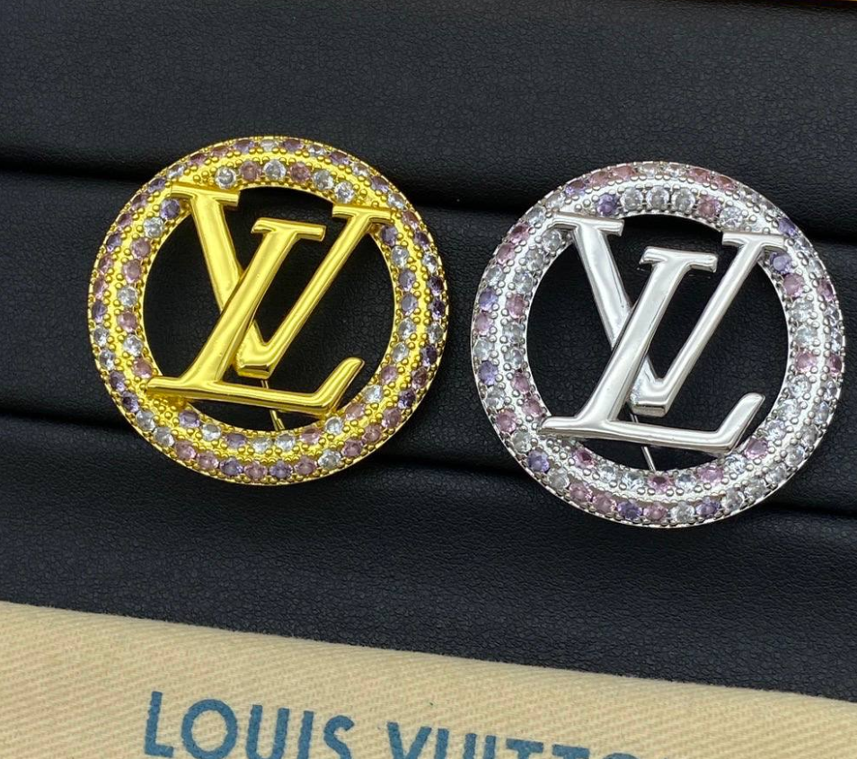 LV Brooch 193006