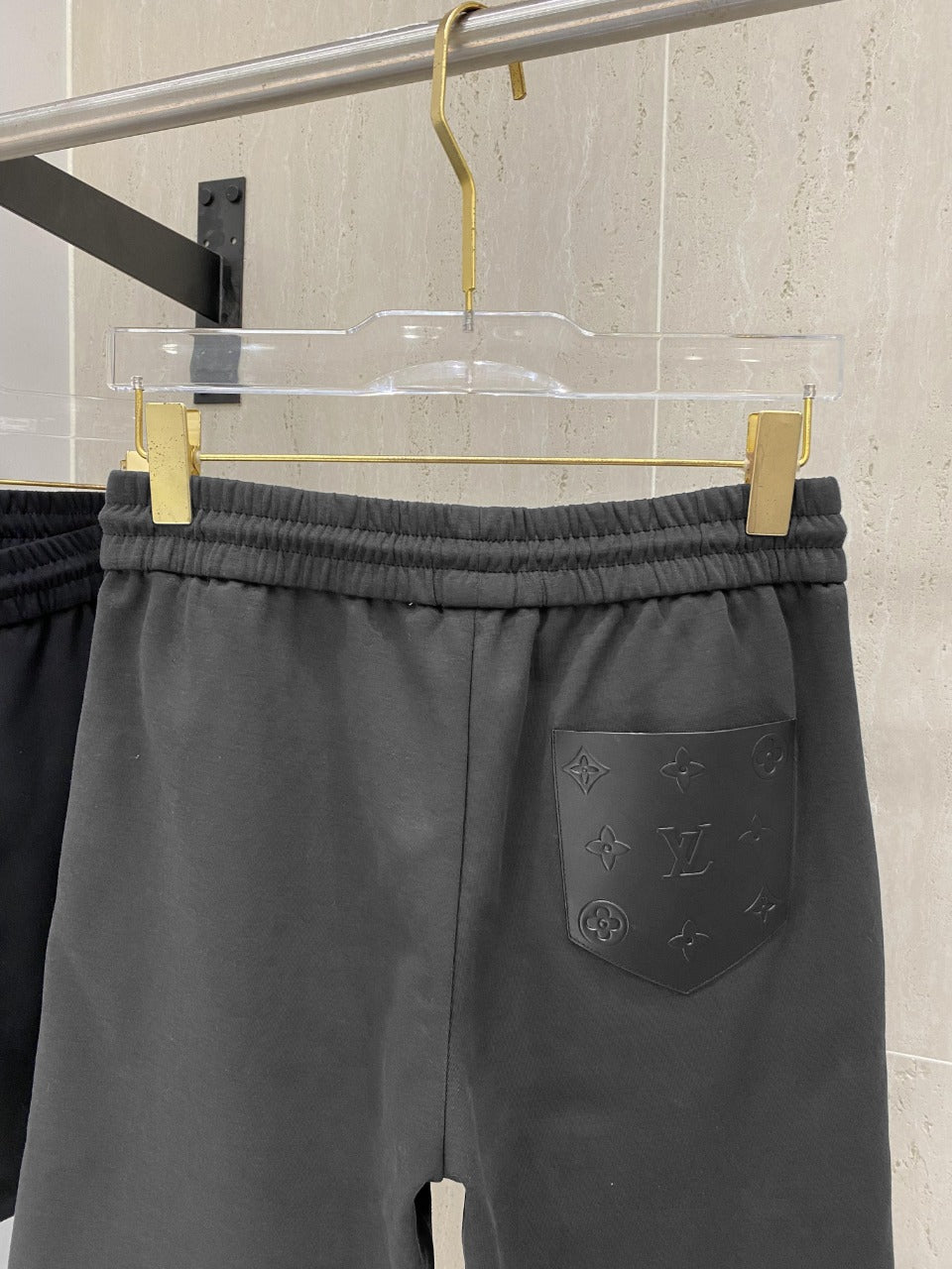 LV CASUAL SHORTS DARK GRAY COTTON STRETCH FABRIC 239610