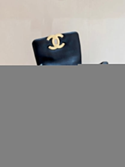 CC 19 HOBO BAG 29CM BLACK GOATSKIN GOLD HARDWARE