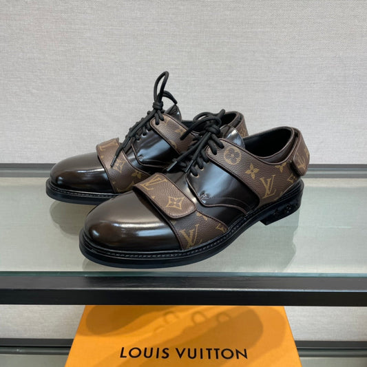 LV DERBY HARNESS SHOES IN CHOCOLATE BROWN CALFSKIN