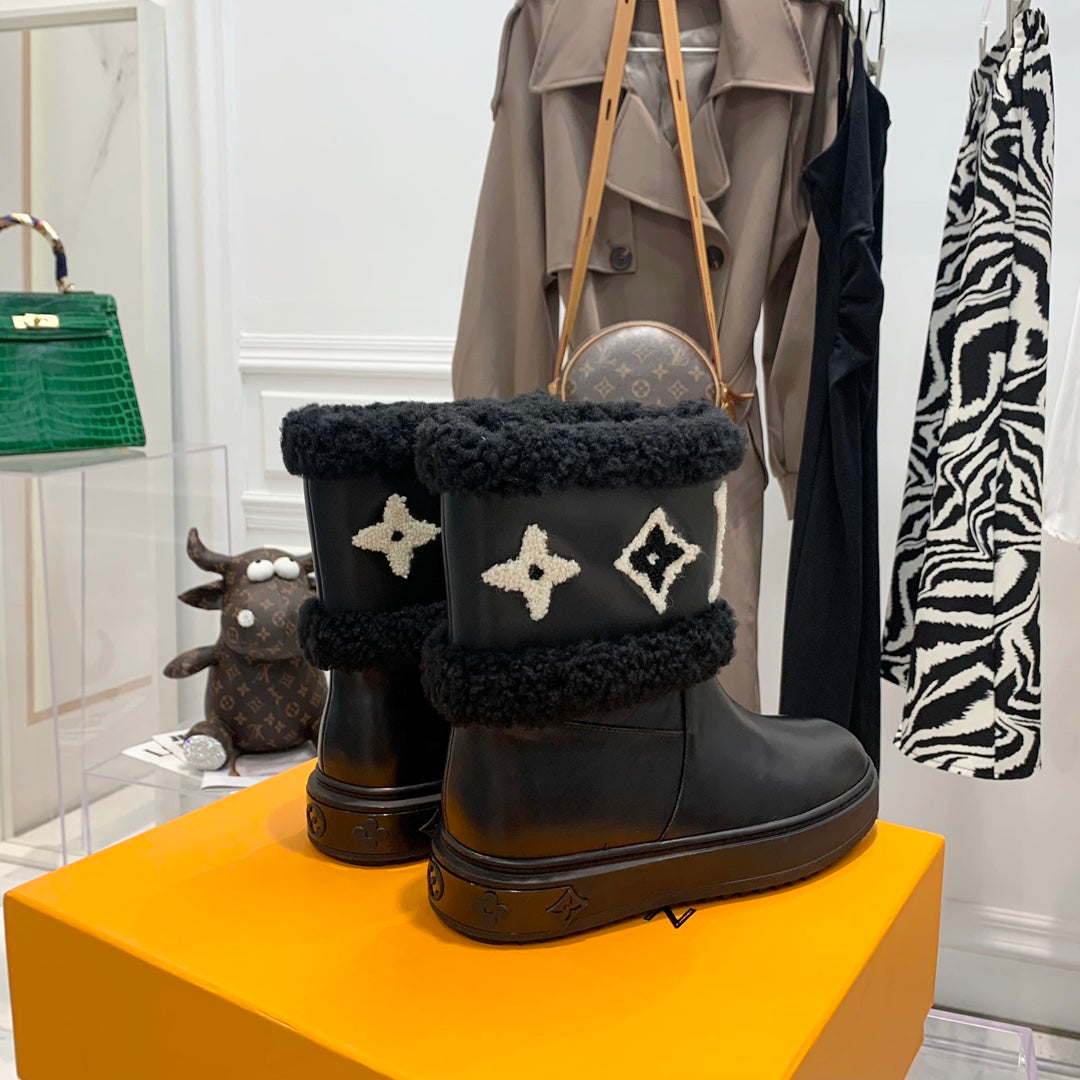 LV Snowdrop Flat Ankle Boot Black Monogram White Cowhide